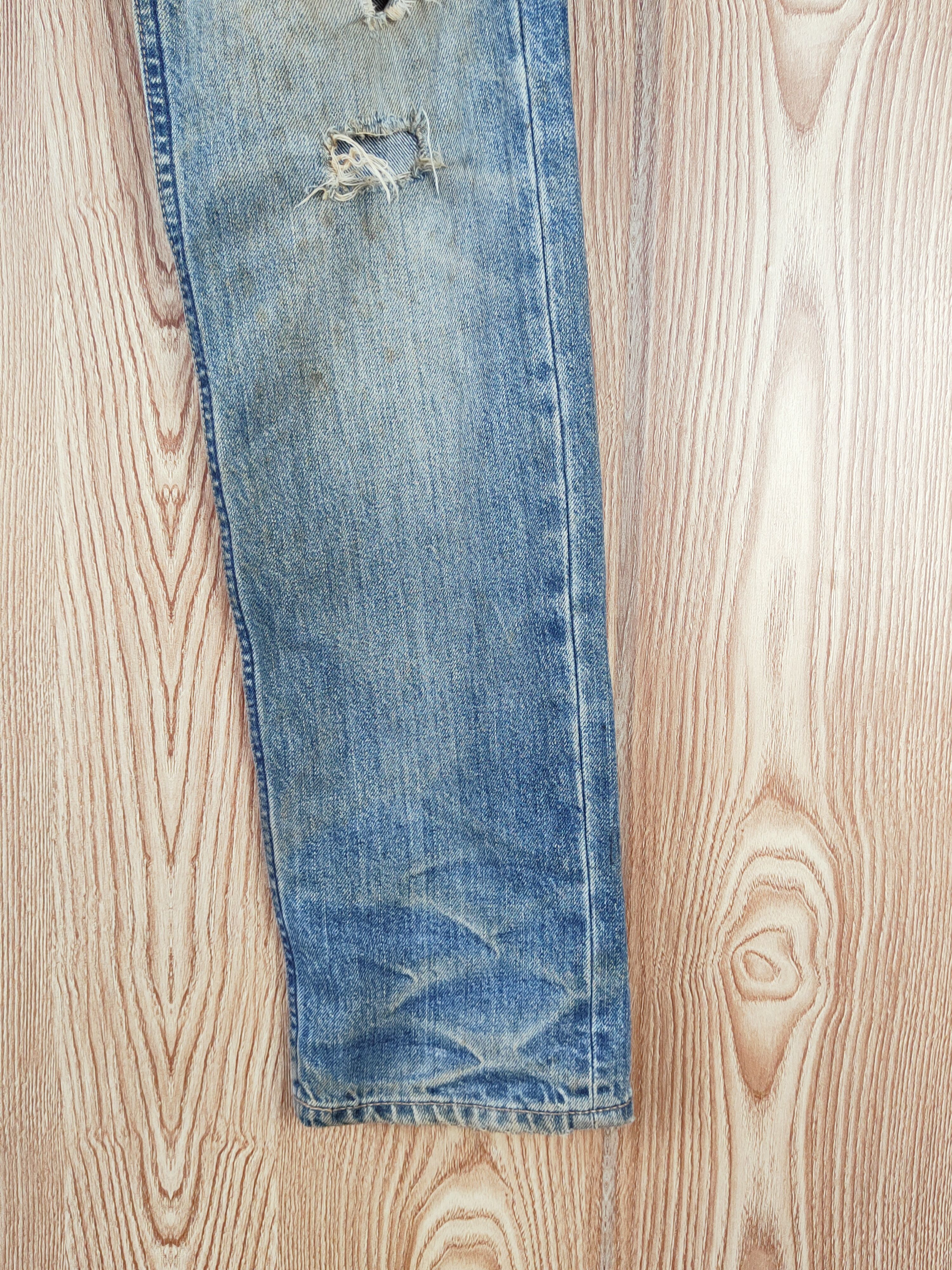 Japanese Brand Old Navy Blue Faded Distressed Ripped Jeans #W614 Size US 29 - 6 Thumbnail