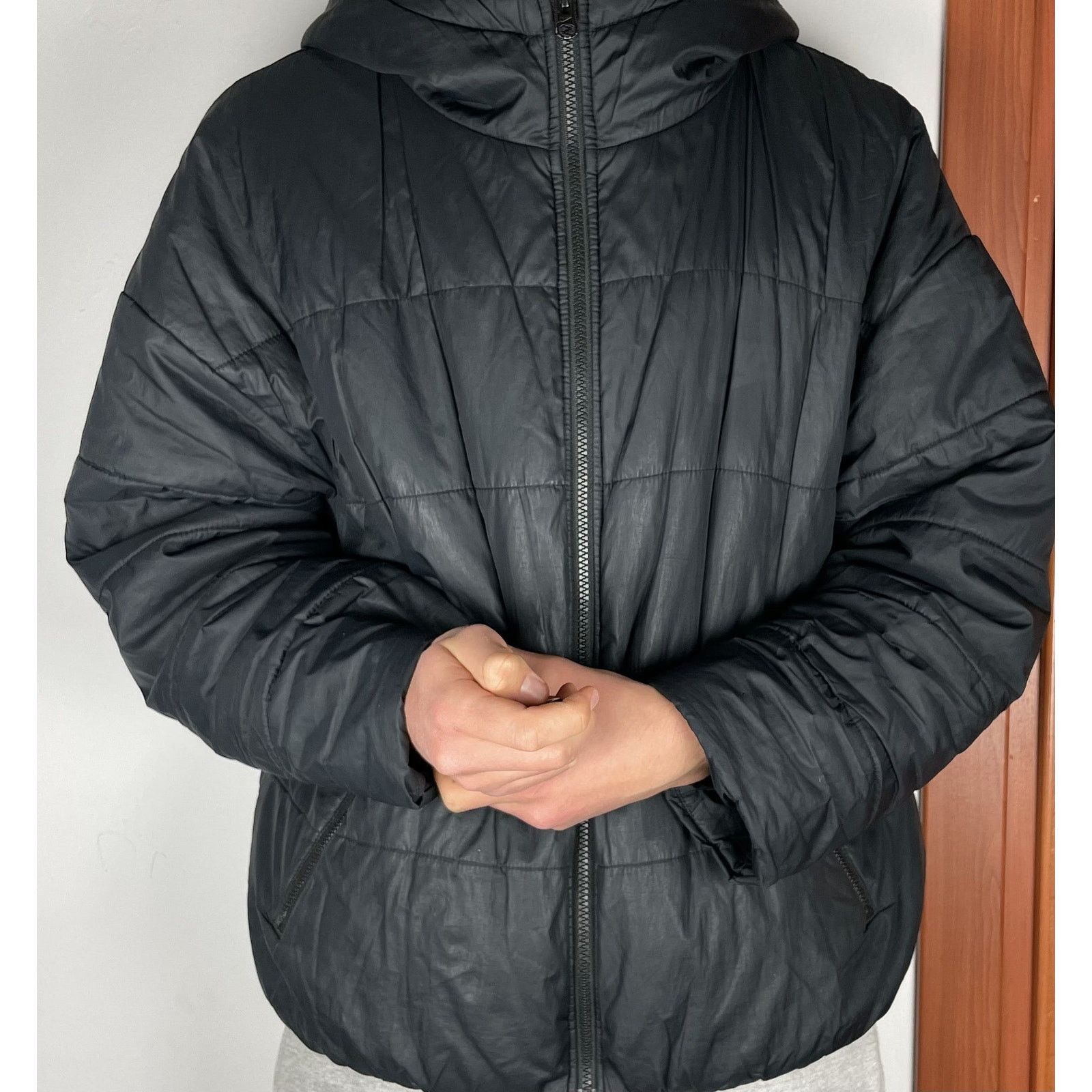 Nike Nike Women's Black Long Sleeve Full Zip Puffer Jacket Large Size L / US 10 / IT 46 - 4 Thumbnail