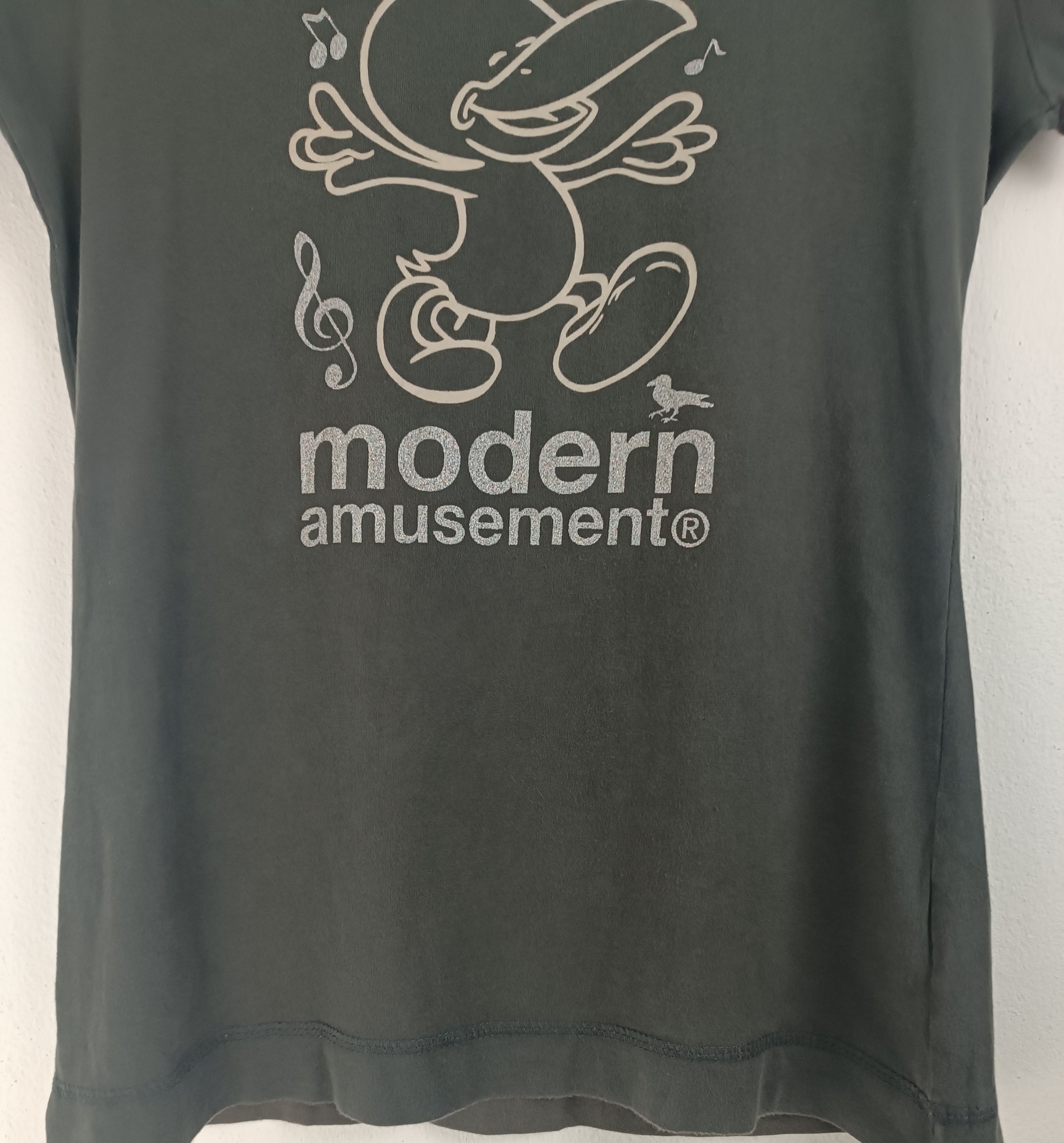Japanese Brand VINTAGE MODERN AMUSEMENT BIG LOGO TEE IN THE ATTIC LGB BEAST Size M / US 6-8 / IT 42-44 - 6 Thumbnail