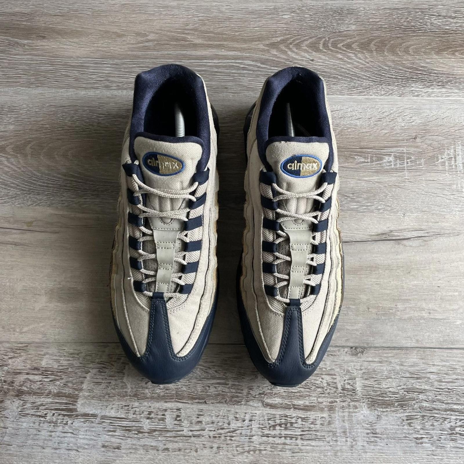 Nike NIKE • Air Max '95 "Snakeskin Newsprint" (13M) Size US 13 / EU 46 - 4 Thumbnail