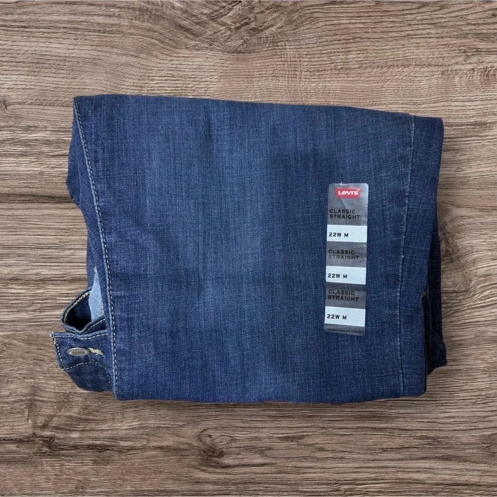 Levi's Levi's Trendy Plus Size Classic Straight Leg Jeans Size 22" - 6 Thumbnail
