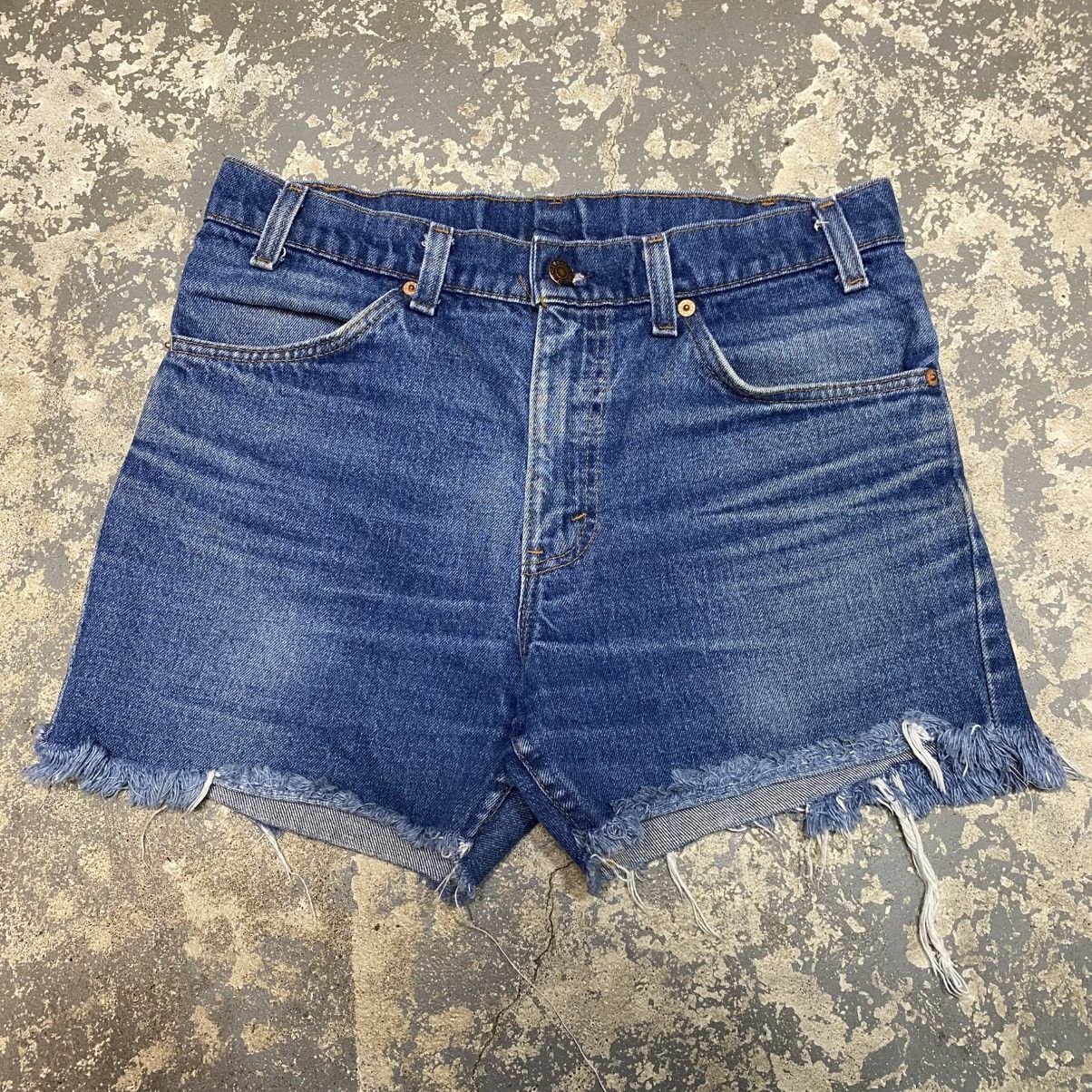 Levi's × Vintage Vintage Levi’s Blue Cut Off Denim Shorts Jorts Y2K 90s Size US 32 / EU 48 - 4 Thumbnail