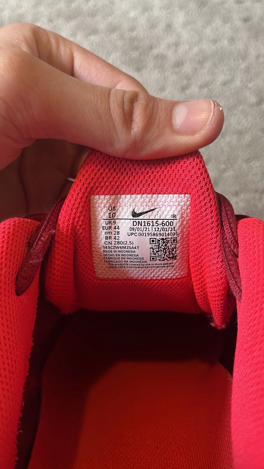 Nike × Supreme red supreme shox ride 2 Size US 10 / EU 43 - 6 Thumbnail