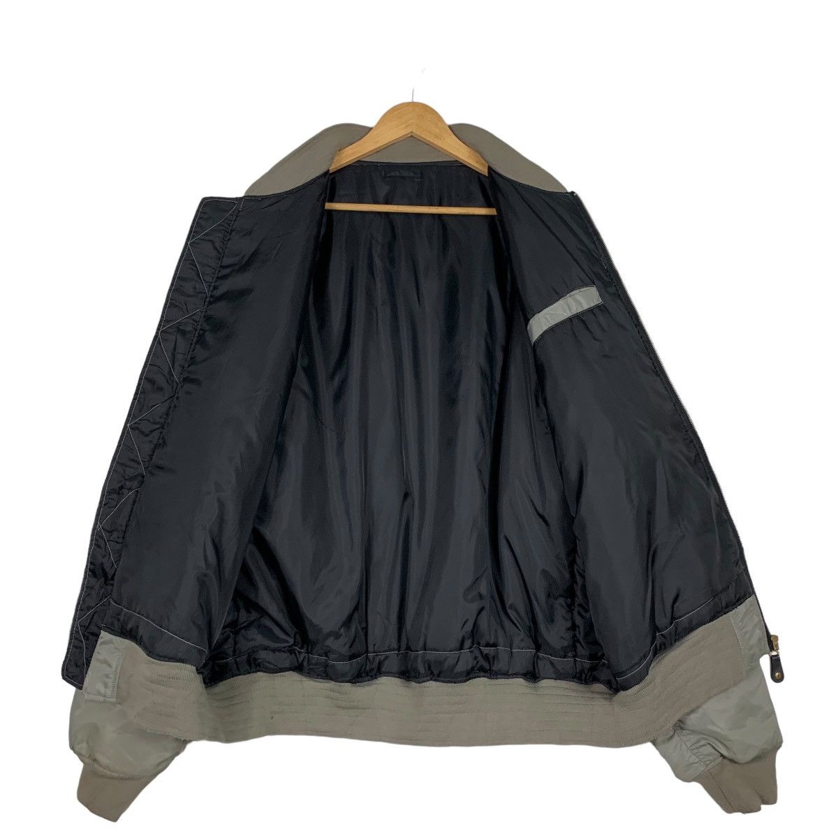 Japanese Brand Vintage Silver Grey Bomber Jacket Big Size #1108-C50 Size US XXL / EU 58 / 5 - 11 Thumbnail