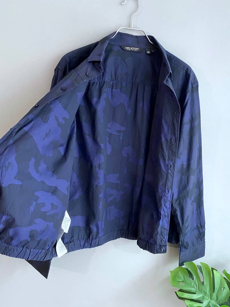 Designer × Neil Barrett Neil Barrett Men's Navy Camo Shirt Made in Italy, Size L-XL Size US L / EU 52-54 / 3 - 17 Thumbnail