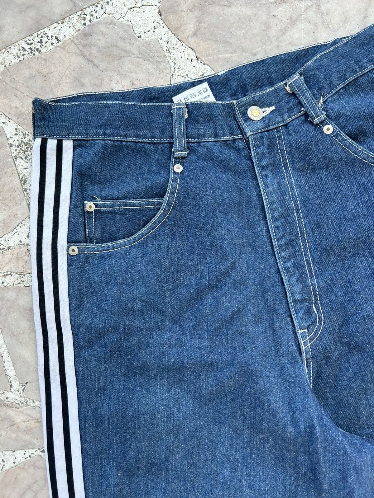 Dogtown Dogtown y2k carpenter white stripes jorts denim Size US 30 / EU 46 - 5 Thumbnail