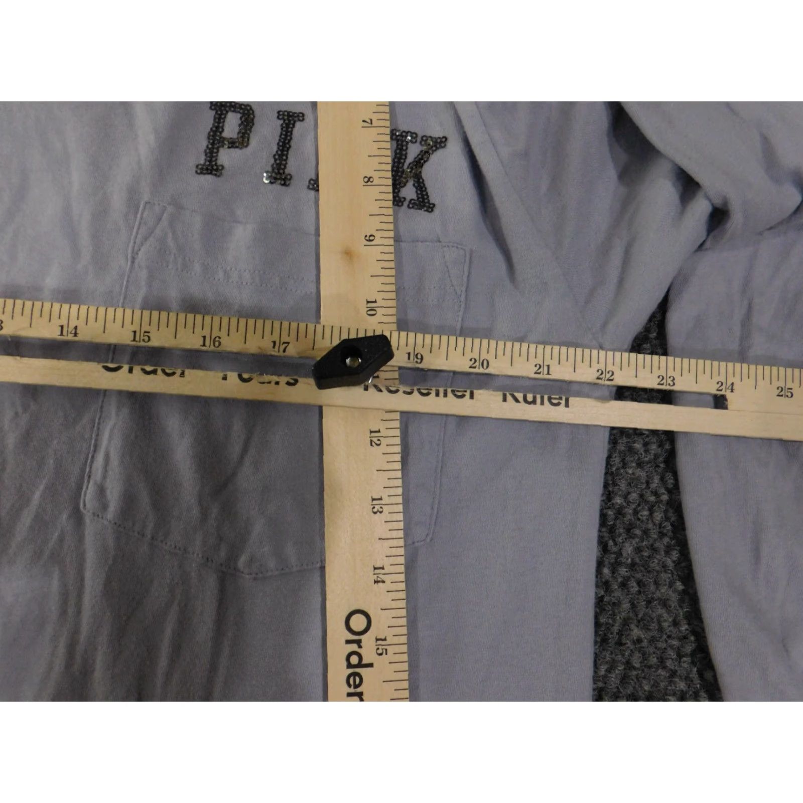 Victoria's Secret Victoria's Secret Pink Shirt Blouse Long Sleeve Crew Neck Casual Glitter Blue L Women’s Dog Theme Size L / US 10 / IT 46 - 6 Thumbnail
