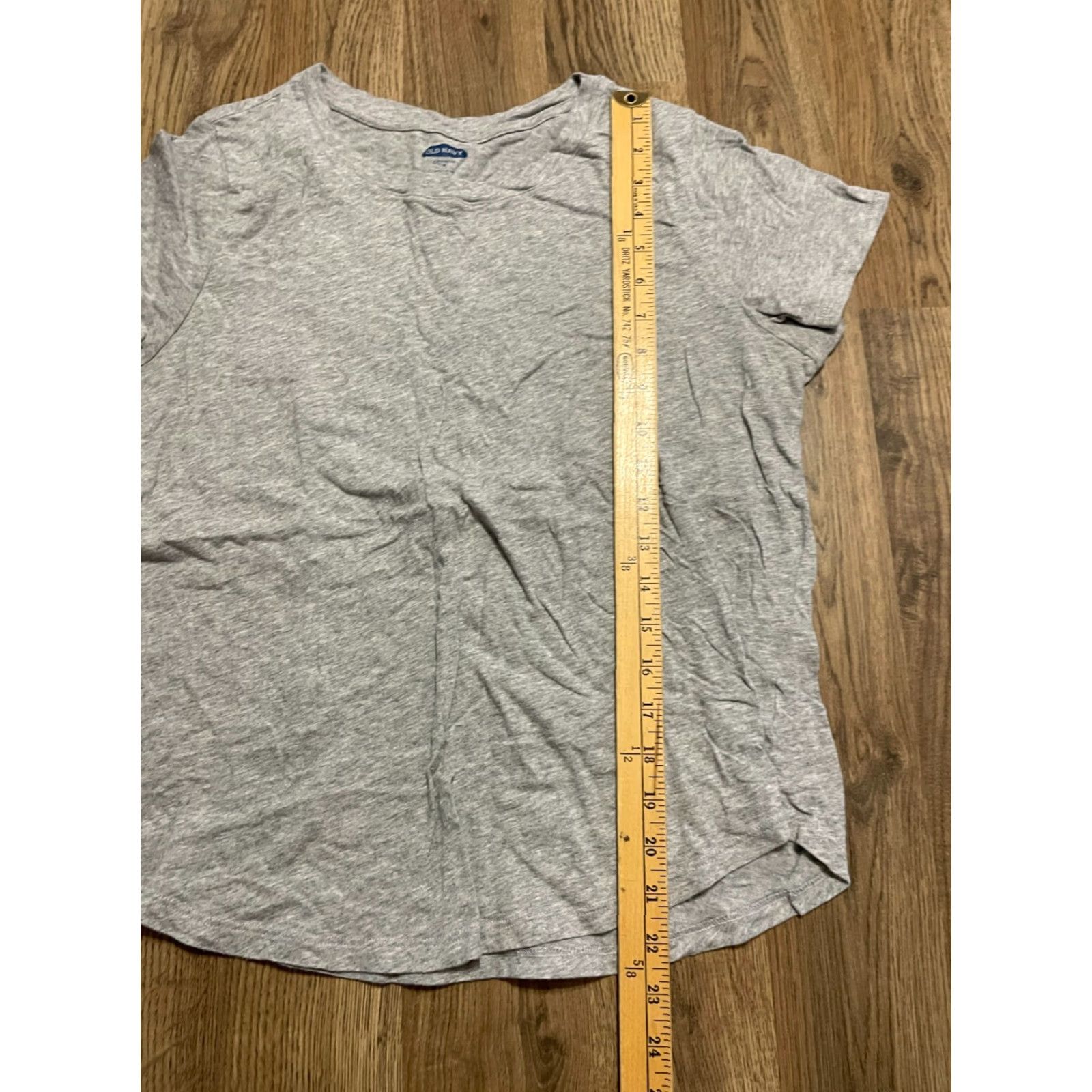 Old Navy Old Navy Shirt Women's Medium Gray Everywear Short Sleeve T-Shirt Casual Modern Basic Size M / US 6-8 / IT 42-44 - 6 Thumbnail