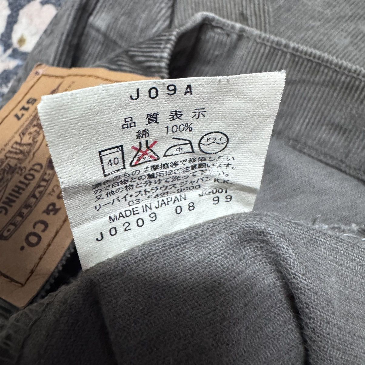 Levi's Vintage 90s Levis 517 Grey Corduroy Flare Jeans Hedi Slimane Size US 28 / EU 44 - 19 Thumbnail