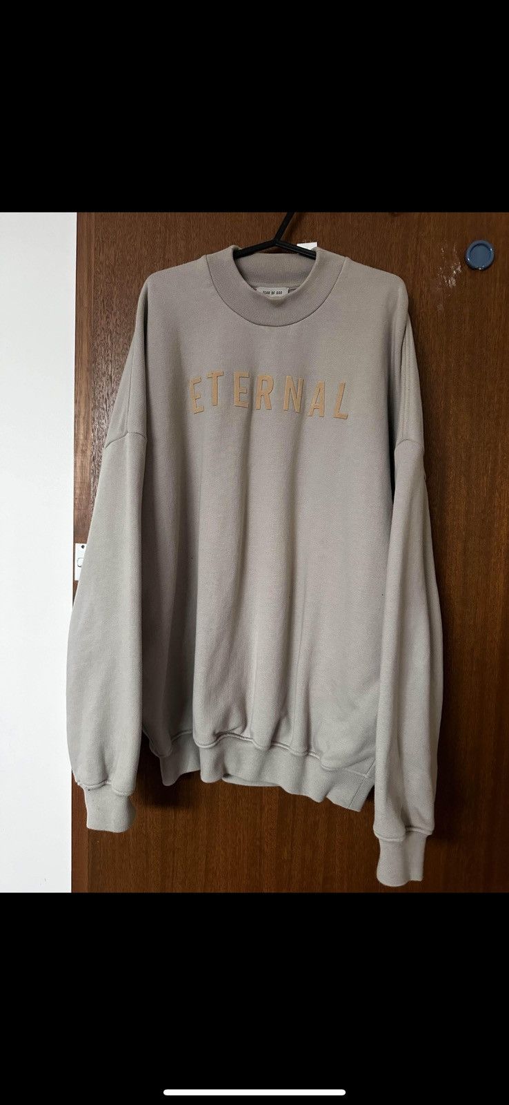 Fear of God Eternal Dusty Beige Crewneck Medium Size US M / EU 48-50 / 2 - 1 Thumbnail