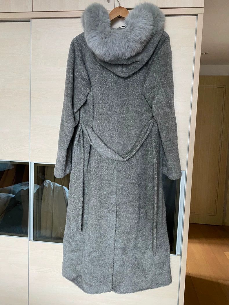 Max Mara Max Mara Double breasted hat, fur coat, alpaca fur, fox fu Size M / US 6-8 / IT 42-44 - 4 Thumbnail