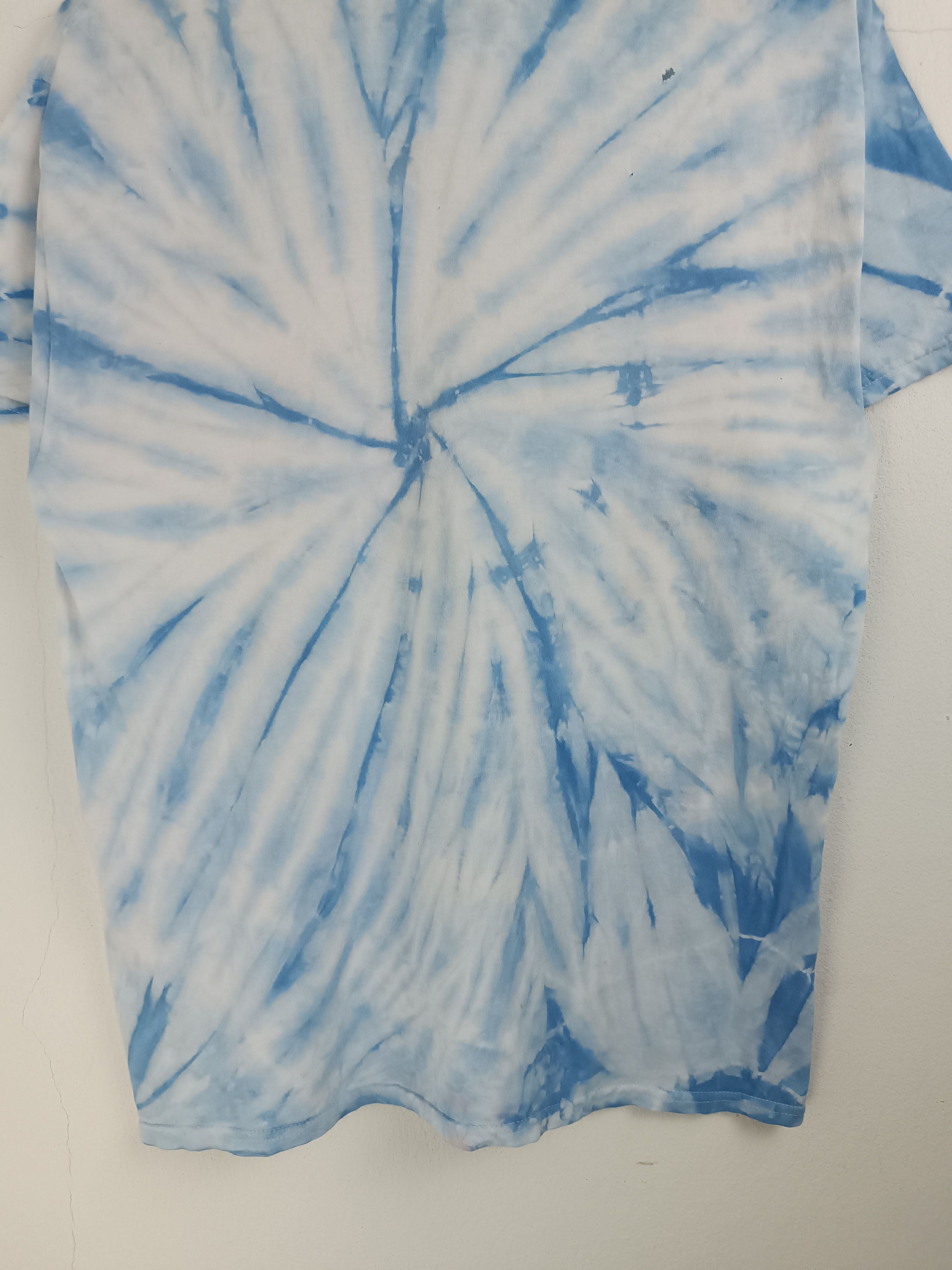 Band Tees VINTAGE 2000s DASHBOARD CONFESSIONAL Y2K TIE DYE TEE Size US M / EU 48-50 / 2 - 15 Thumbnail