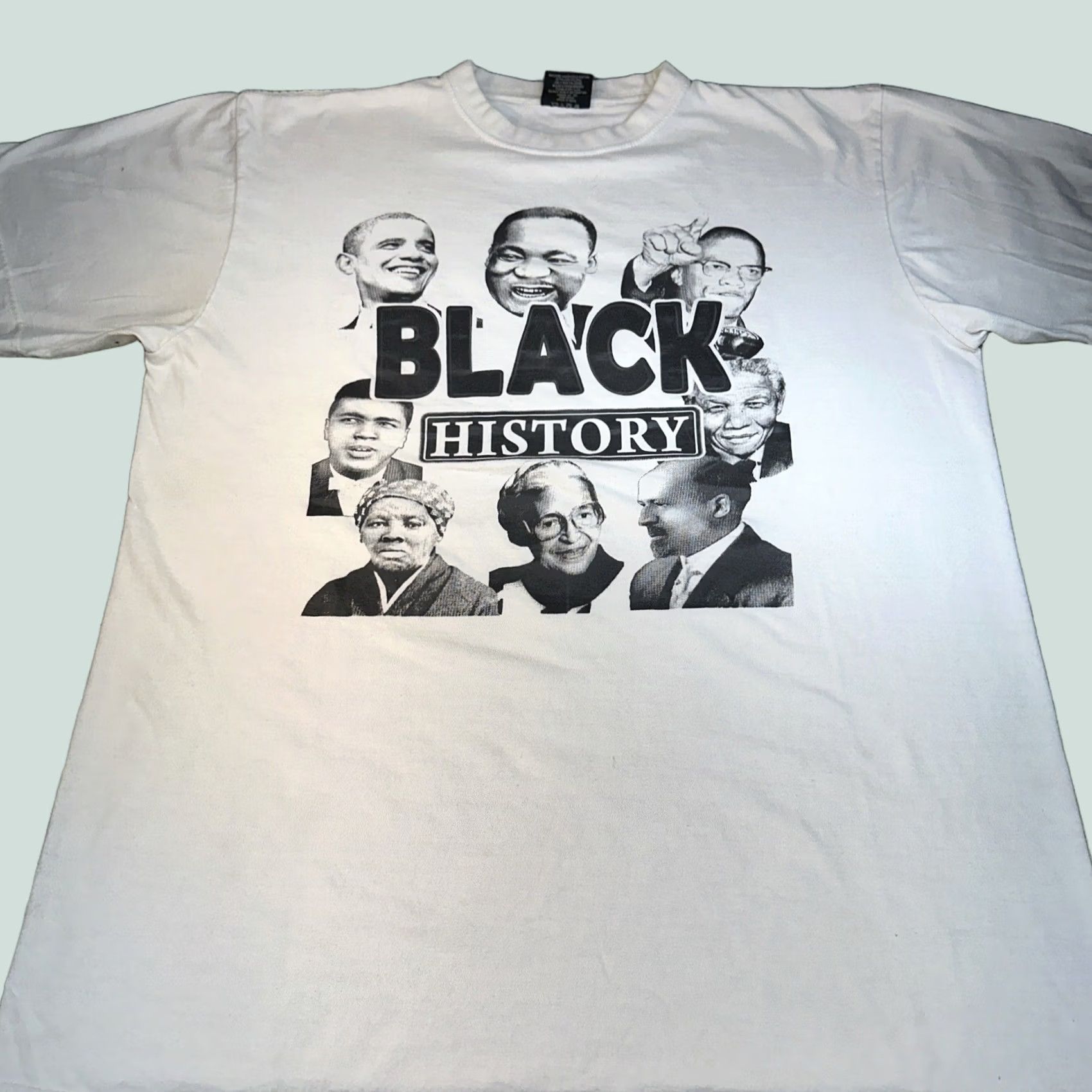 Vintage VINTAGE Black History T-Shirt 2XL White Crew Neck Short Sleeve Obama MLK Jr Graphic Print Men XXL T-Shirt Size US XXL / EU 58 / 5 - 1 Thumbnail