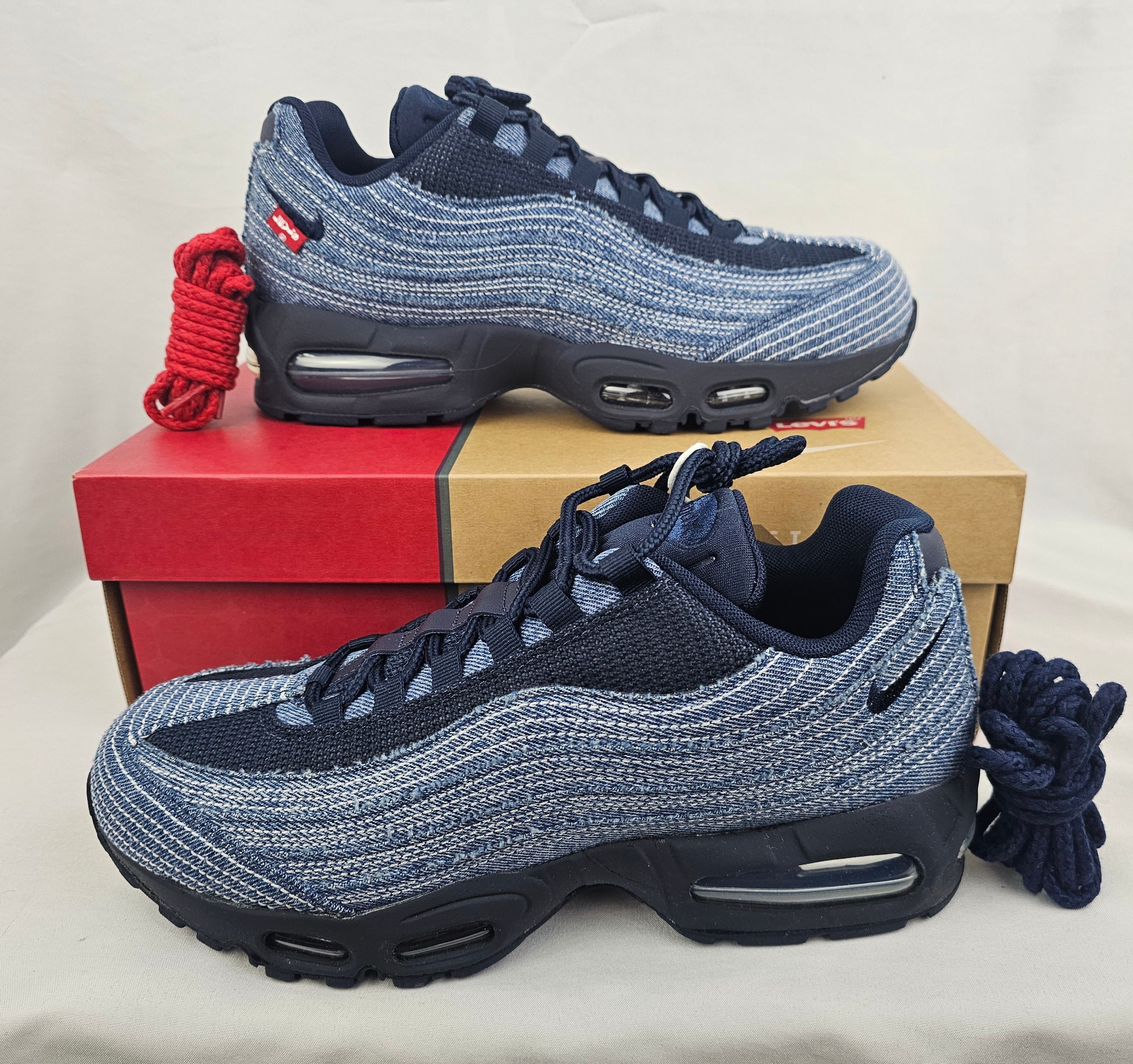 Levi's × NIKE AIR MAX 95 INDIGO 1621607_00.png.png