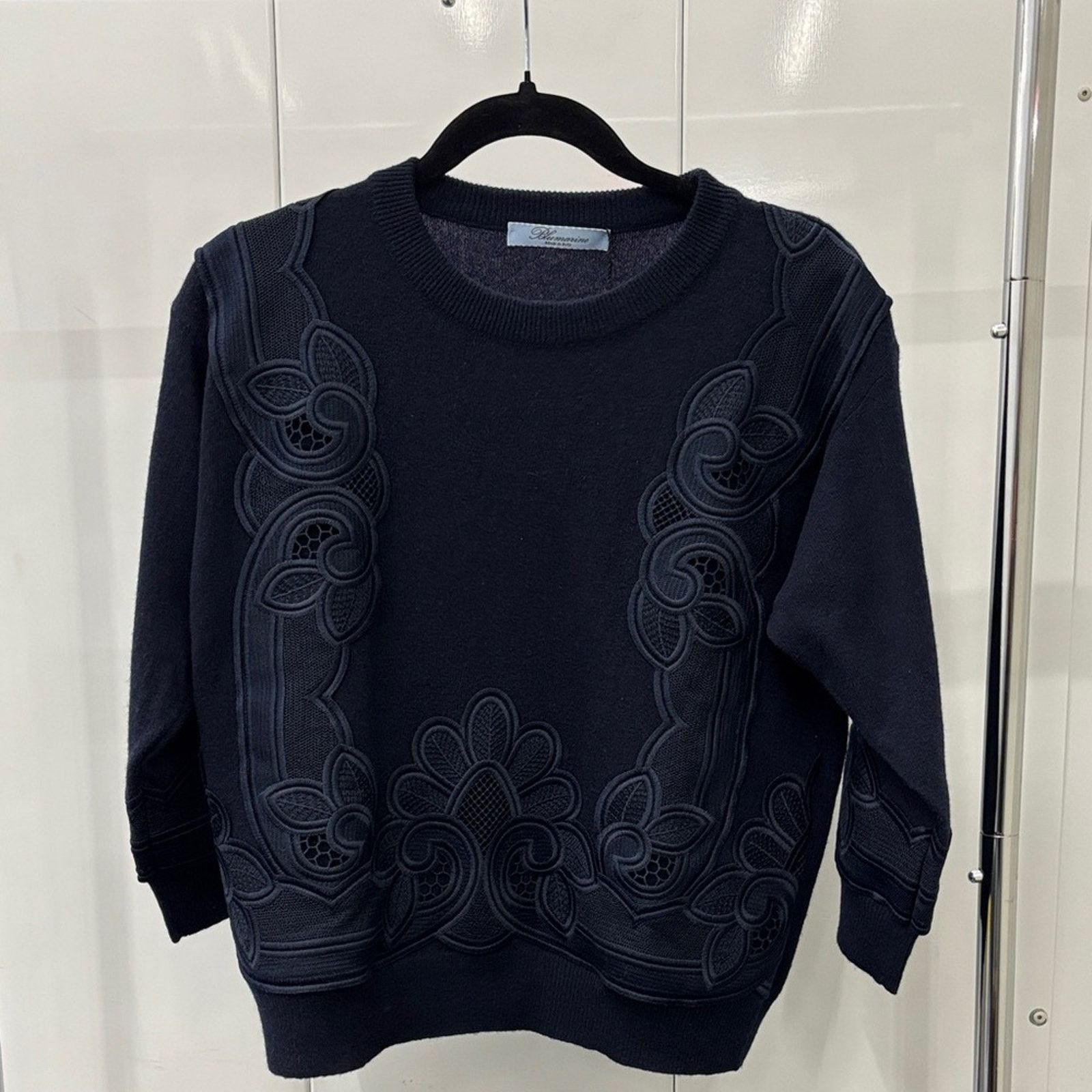Blumarine NWT Blumarine Dark Blue Embroidered Top Size M Size M / US 6-8 / IT 42-44 - 1 Thumbnail