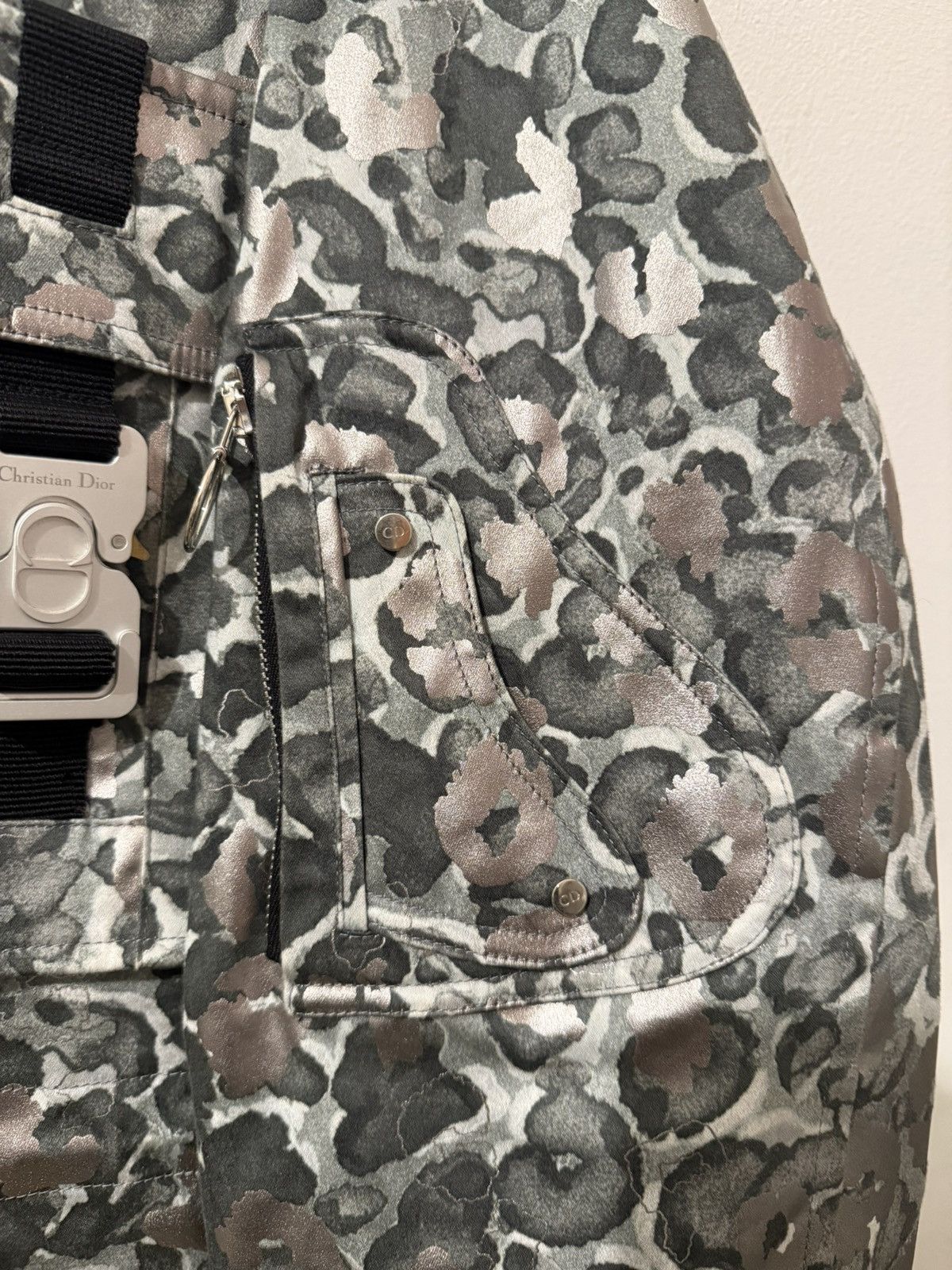 Dior Dior x MMW Pre-Fall 19 Silver Leopard Jacquard Field Jacket Size US L / EU 52-54 / 3 - 3 Thumbnail