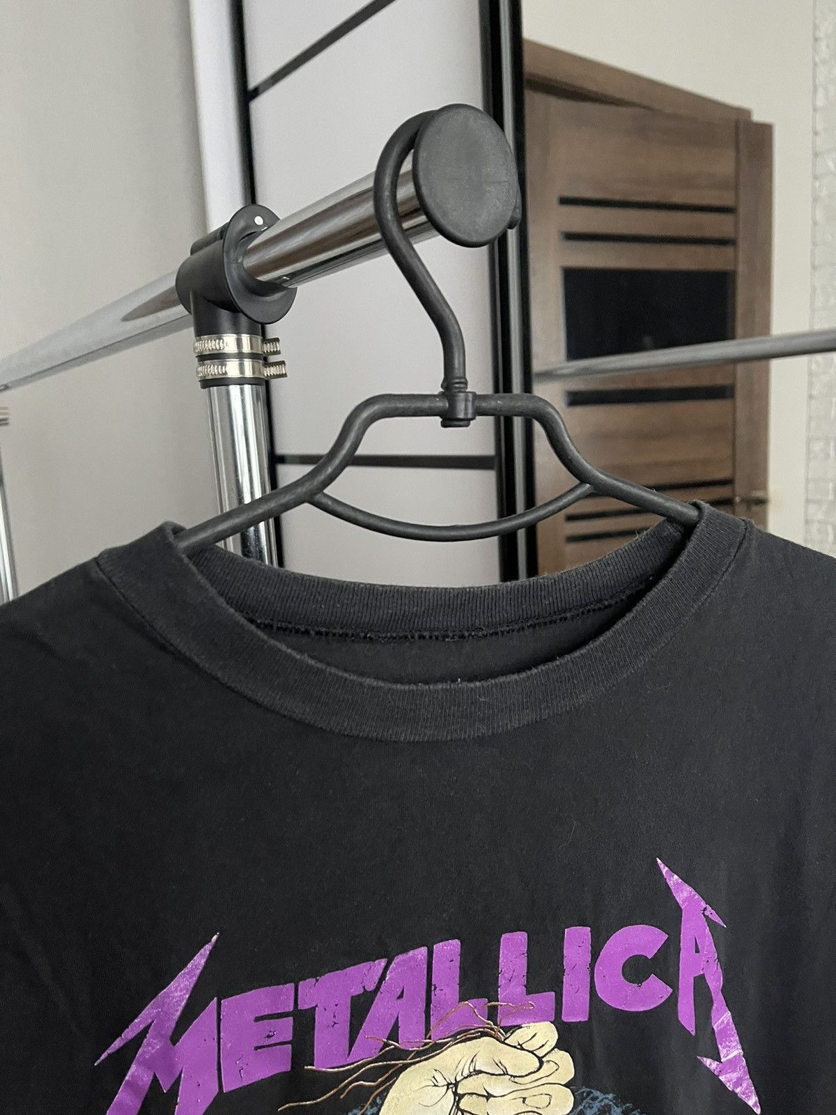 Band Tees 1988 Metallica Damaged Justice Hammer Vintage Band T-Shirt Size US L / EU 52-54 / 3 - 11 Thumbnail