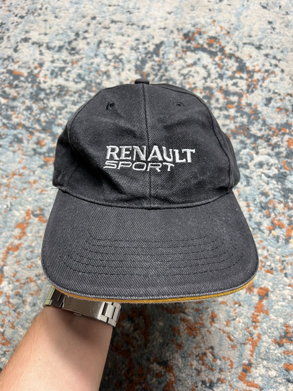 Vintage Vintage 90s Renault Sport embroidered racing hat Size ONE SIZE - 2 Thumbnail