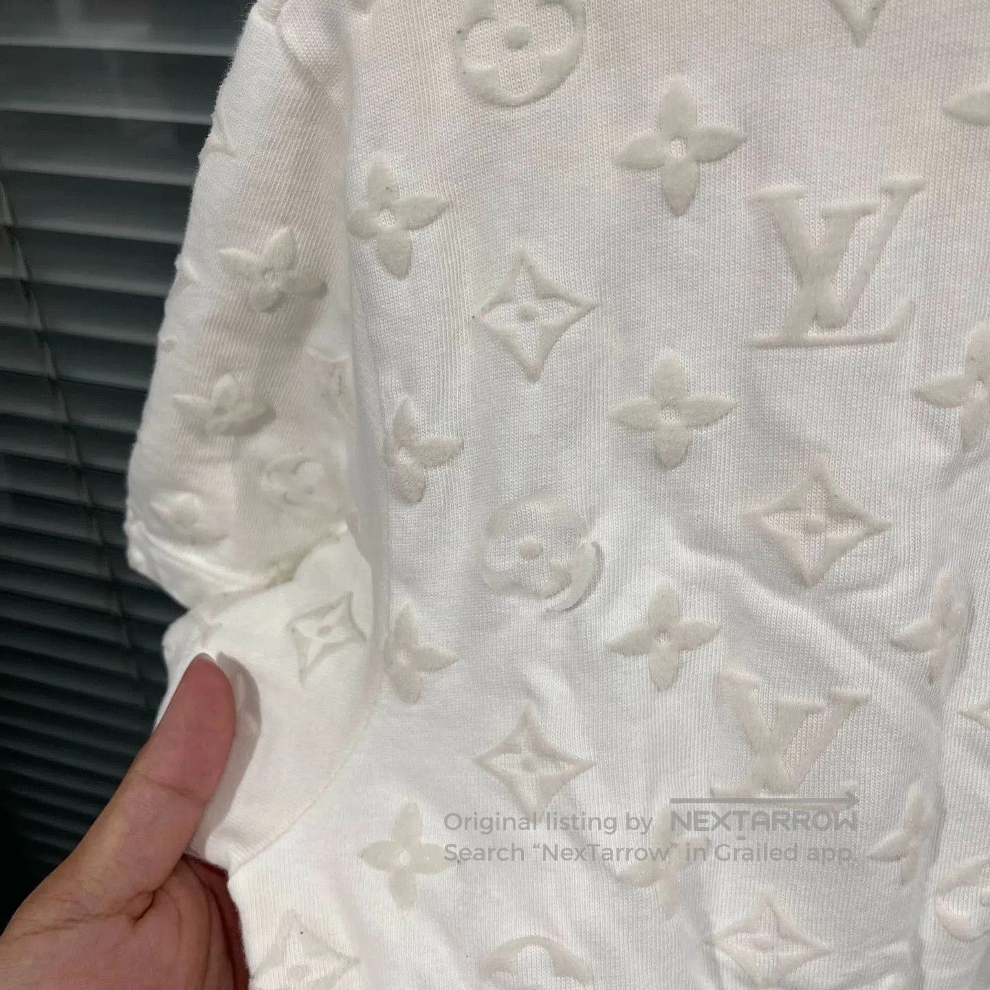 Louis Vuitton White Textured Short Sleeve Shirt with Pocket. Size US S / EU 44-46 / 1 - 4 Thumbnail