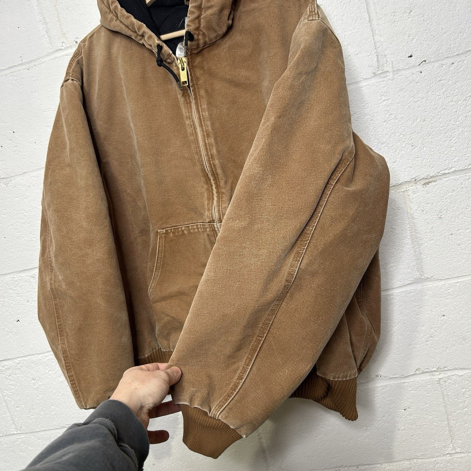 Carhartt Carhartt Duck Canvas Hooded Quilt-Lined Jacket “Brown” J130 Size US XL / EU 56 / 4 - 6 Thumbnail