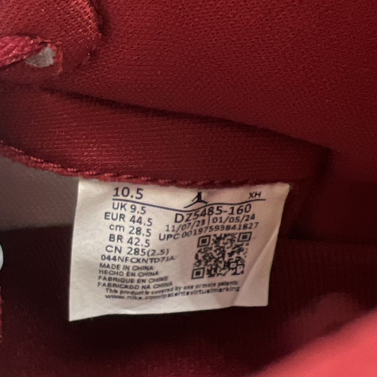 Jordan Brand Air Jordan 1 high Artisanal red Size US 10.5 / EU 43-44 - 9 Thumbnail