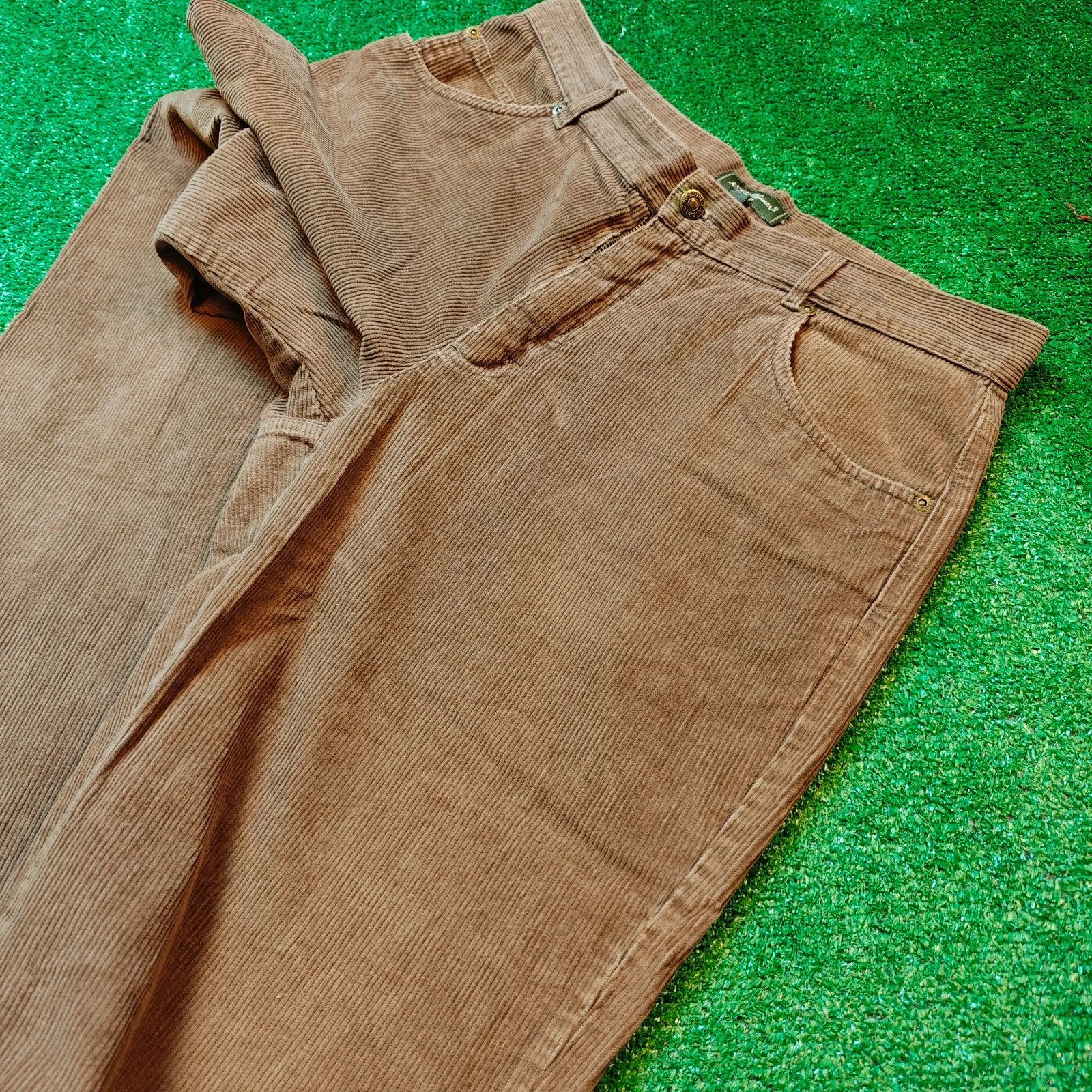 Eddie Bauer Eddie Bauer Corduroy Pants Mens 34x34 Straight Zip fly Size US 34 / EU 50 - 7 Thumbnail