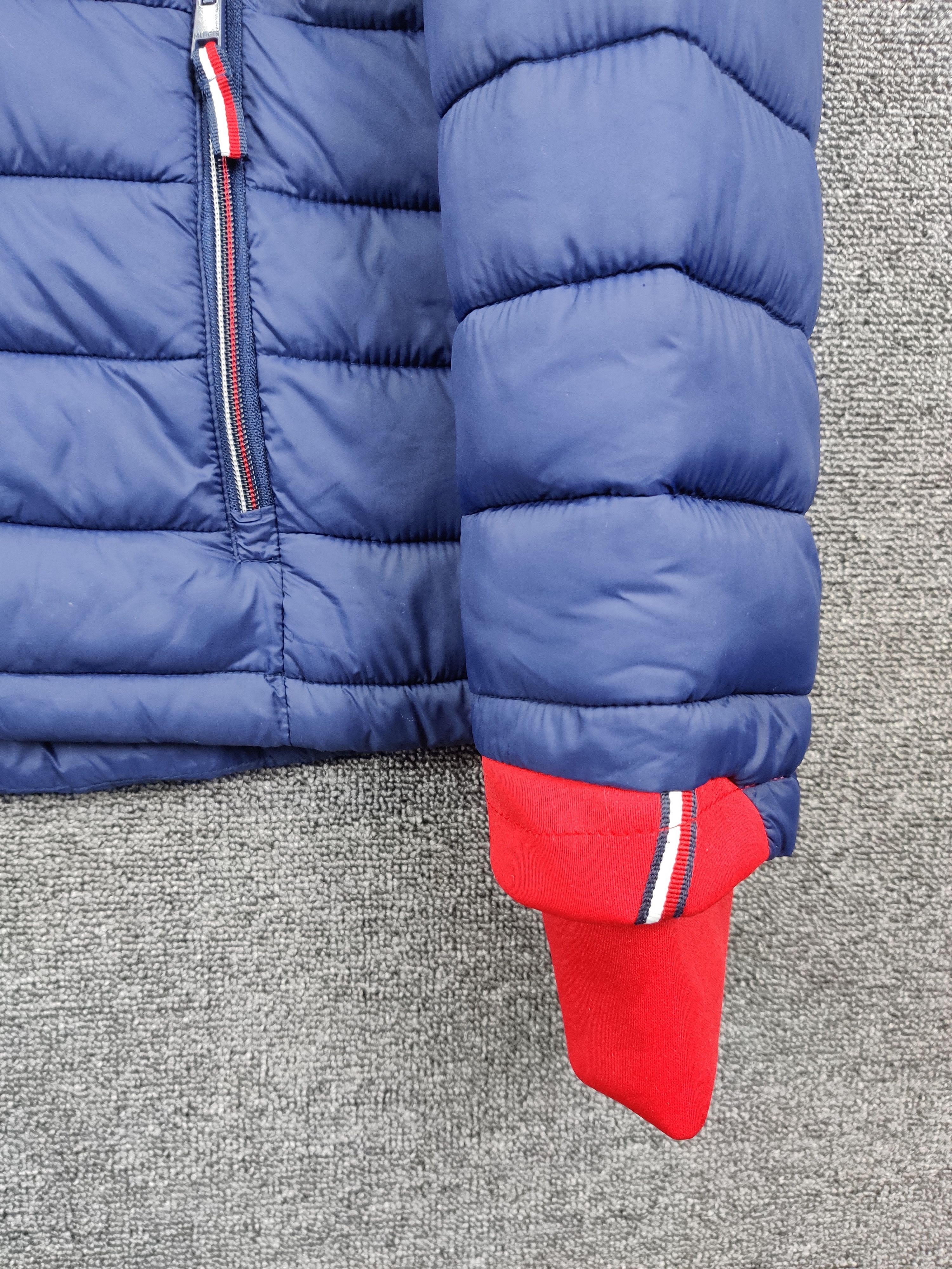 Tommy Hilfiger Tommy Hilfiger Down Puffer Hoodie Jacket Size US M / EU 48-50 / 2 - 3 Thumbnail