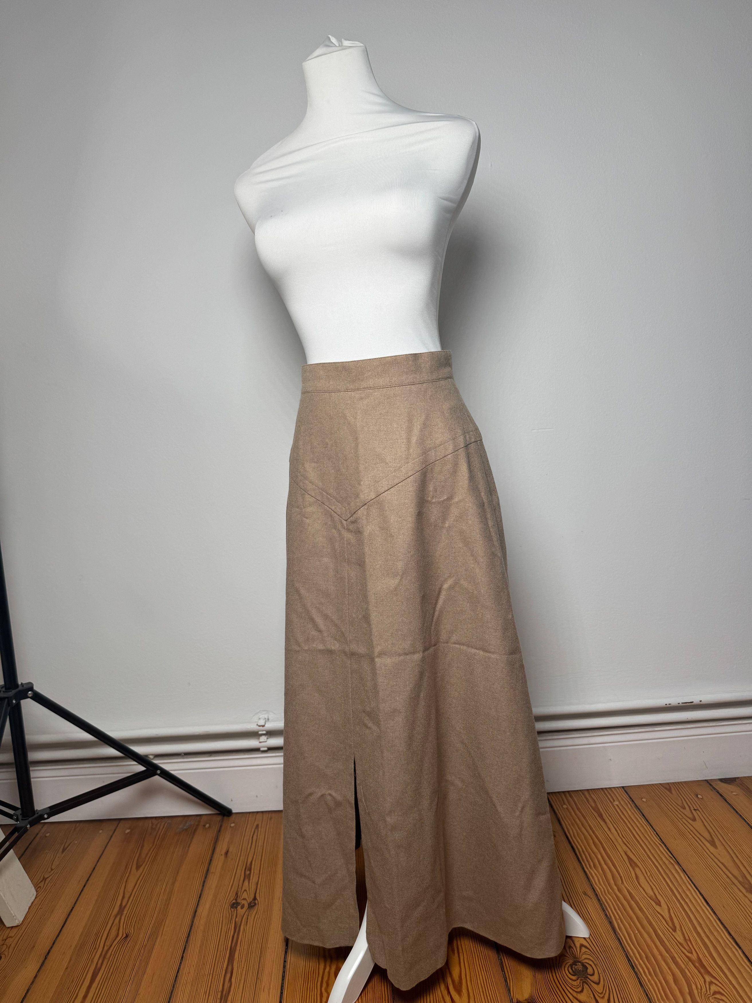 Givenchy Vintage Wool Skirt M Brown Size 30" / US 8 / IT 44 - 1 Thumbnail