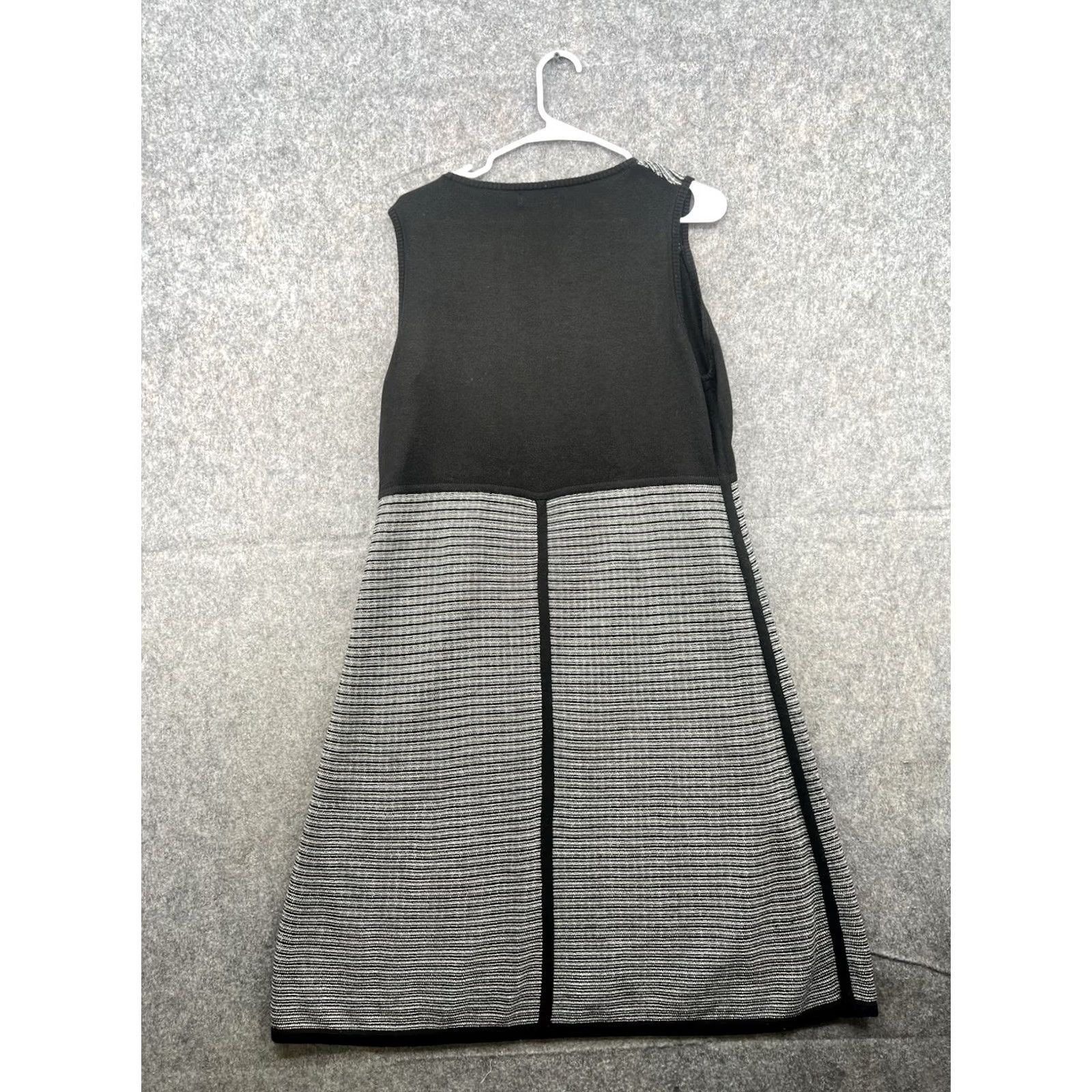 Calvin Klein Calvin Klein Women's Black Stripe Knit Sweater Dress Sleeveless | Size L | Black Knit A-Line Dress Womens Size L / US 10 / IT 46 - 4 Thumbnail