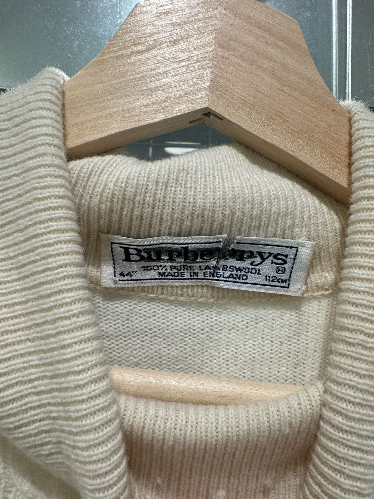 Burberry Vintage Cream Burberry Turtleneck Sweater Size US XL / EU 56 / 4 - 3 Thumbnail