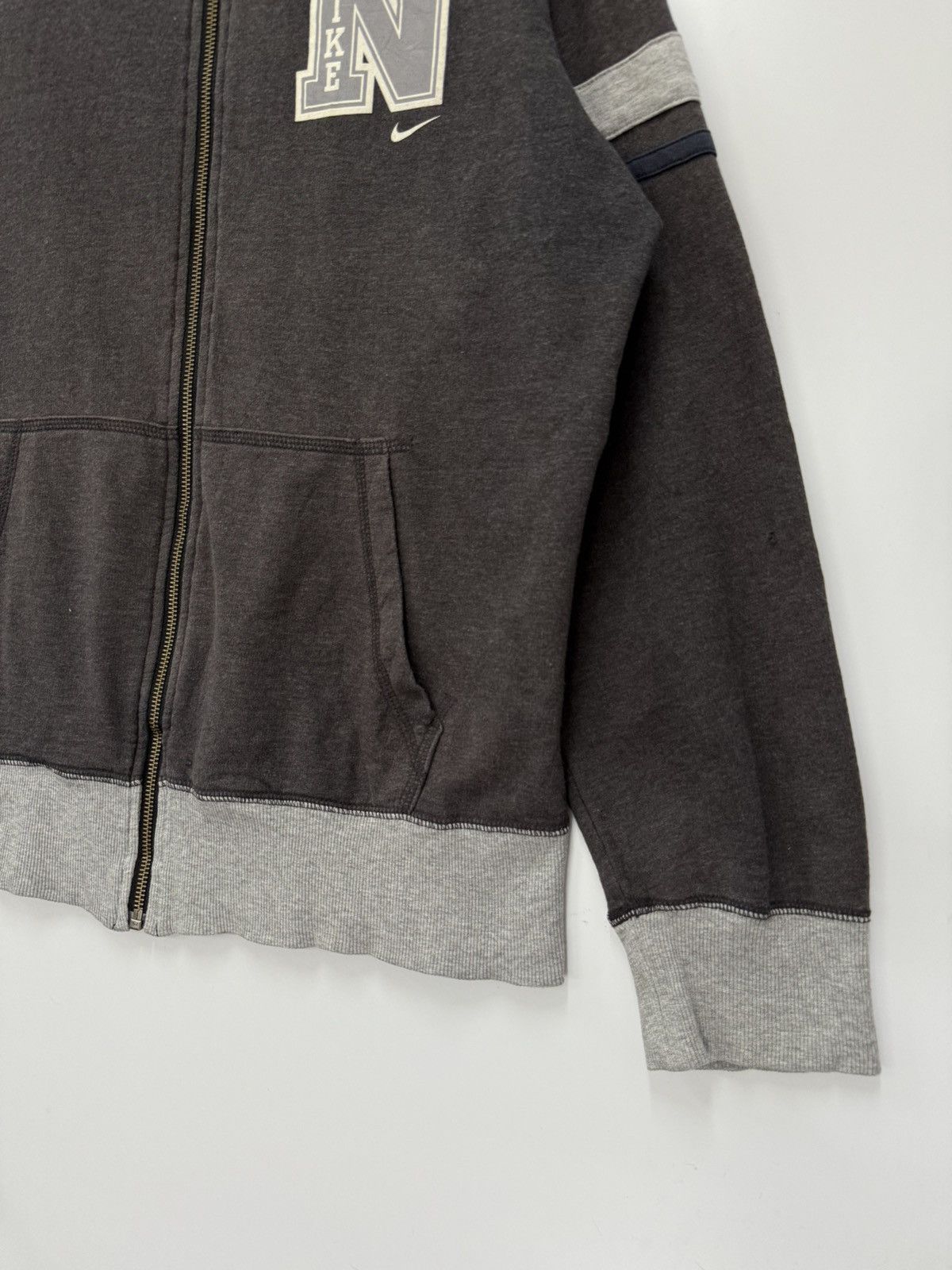 Nike 🔥 Y2K Nike Swoosh Streetwear zipper hoodie Sweat - M Size US S / EU 44-46 / 1 - 2 Thumbnail