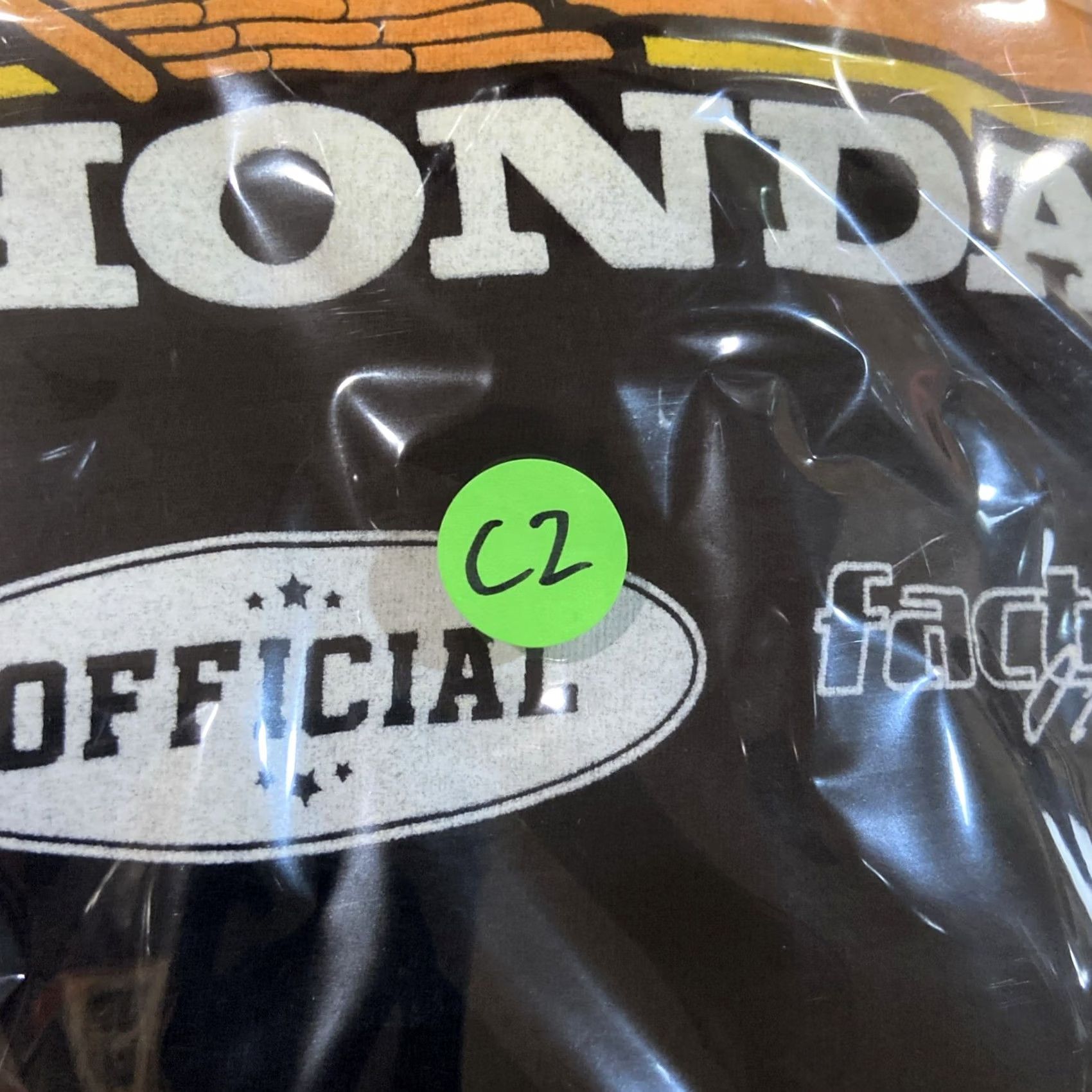 Vintage Old Navy JT Racing Honda Factory T-Shirt Heather Black 2XL Black Mens Short Sleeve Graphic Print Regular Fit Size US XXL / EU 58 / 5 - 7 Thumbnail
