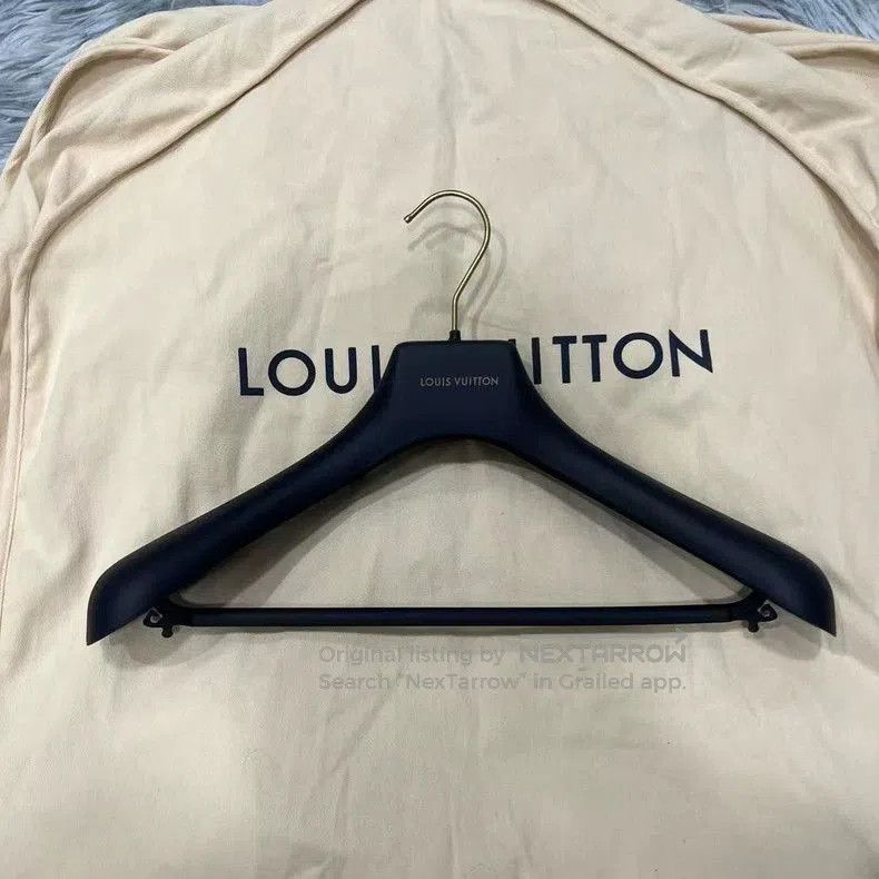 Louis Vuitton Louis Vuitton Embroidered Denim Short Sleeve. Size US S / EU 44-46 / 1 - 7 Thumbnail