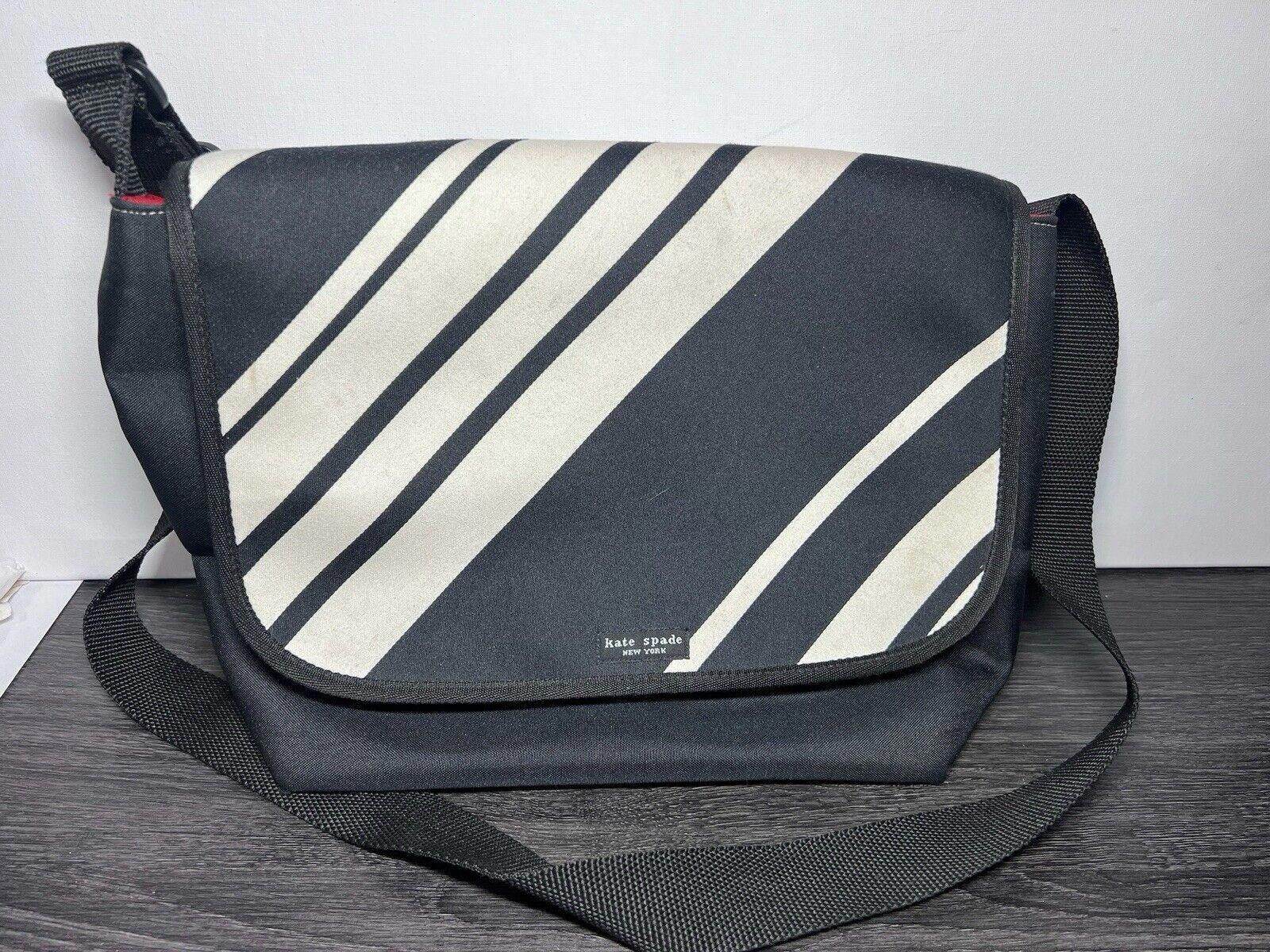 Designer Kate Spade Black & White Bag Purse Crossbody Strap Red Size ONE SIZE - 1 Thumbnail