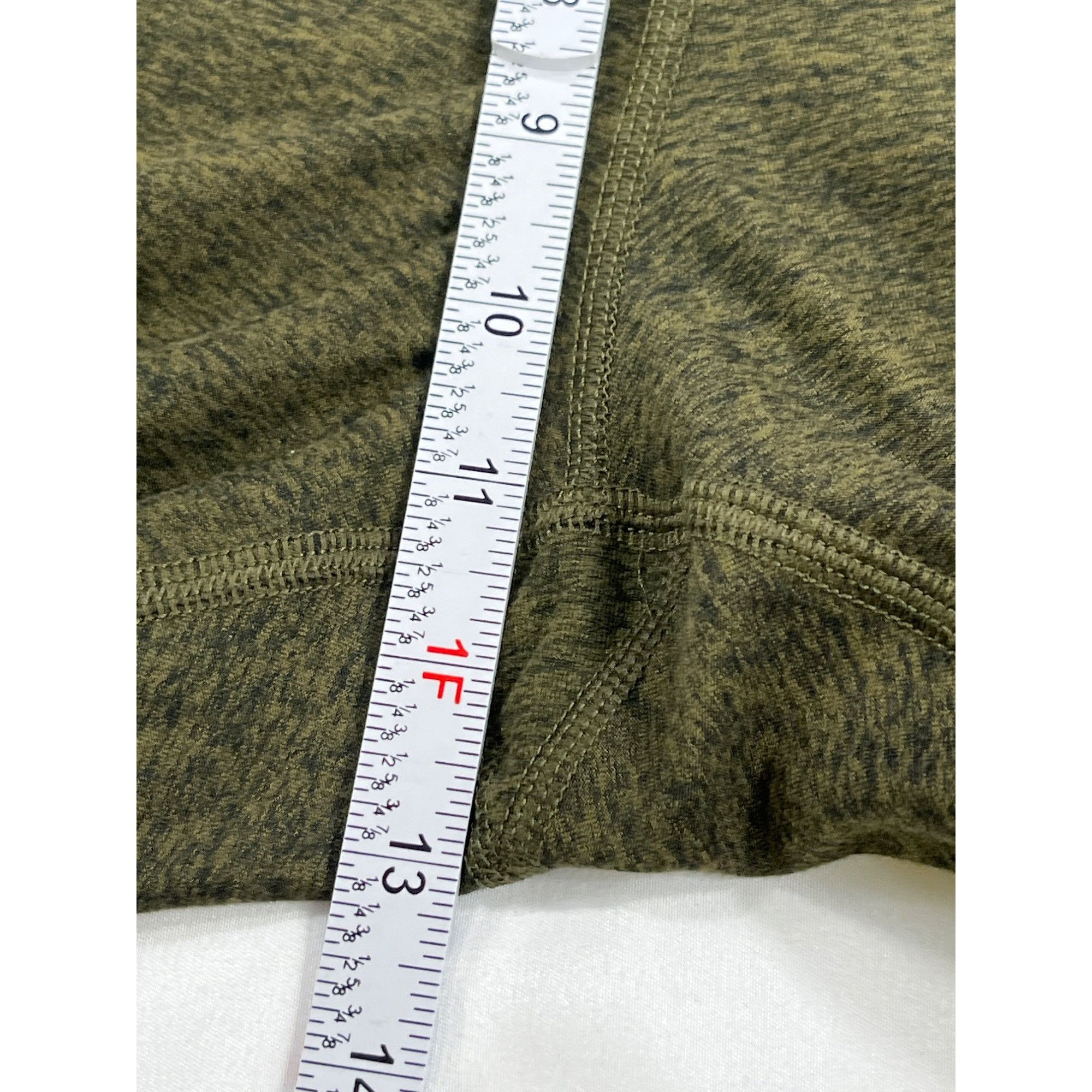 Old Navy Old navy SKU 7681 Ladies Olive Green Athletic Leggings With Size 33" - 5 Thumbnail