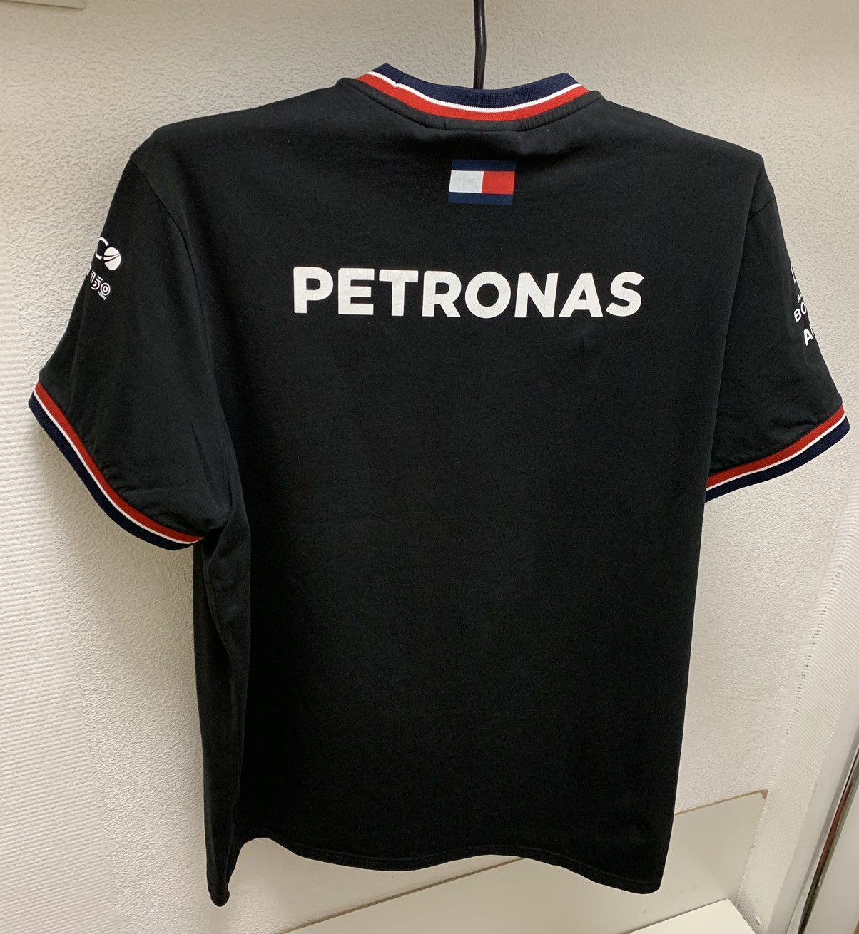 Mercedes-Benz Mercedes Benz Petronas Formula Uno Racing black 2xl t-shirt Size US XXL / EU 58 / 5 - 2 Thumbnail