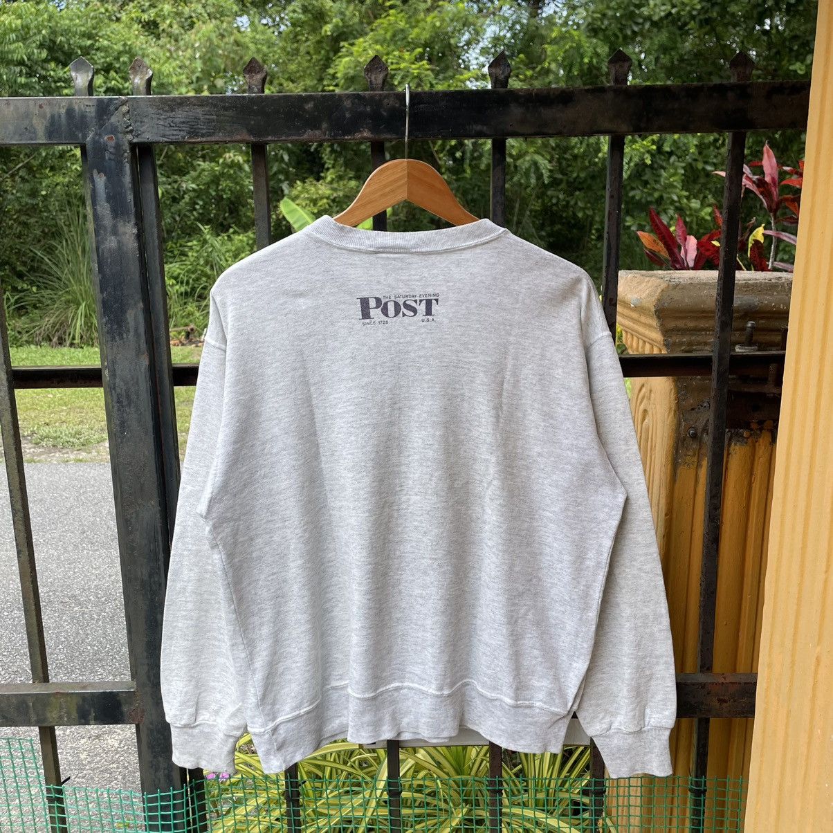 Vintage 🔥Vintage 90s The Saturday Evening Post Magazines Sweatshirts Size US M / EU 48-50 / 2 - 2 Thumbnail