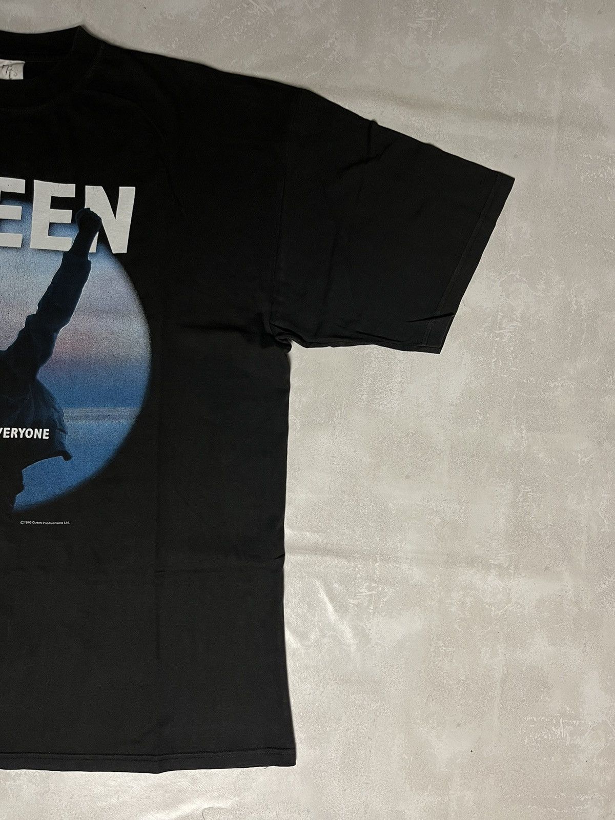 Band Tees × Vintage Vintage 1995 Queen Tee Heaven for Everyone Tour Tee Size US XL / EU 56 / 4 - 4 Thumbnail