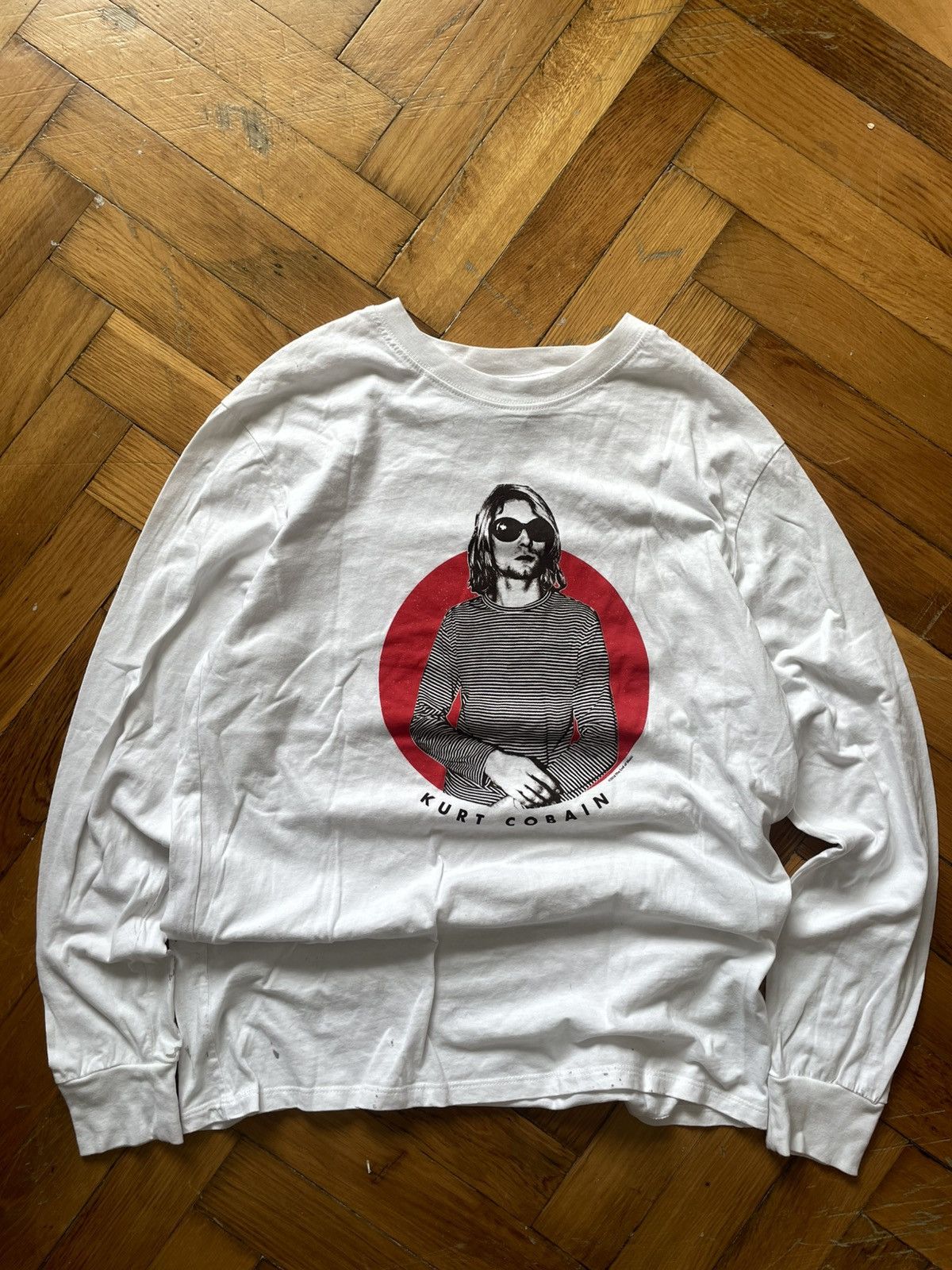 Nirvana Long sleeve tee shirt nirvana Kurt cobain 2018 final Size US M / EU 48-50 / 2 - 4 Thumbnail