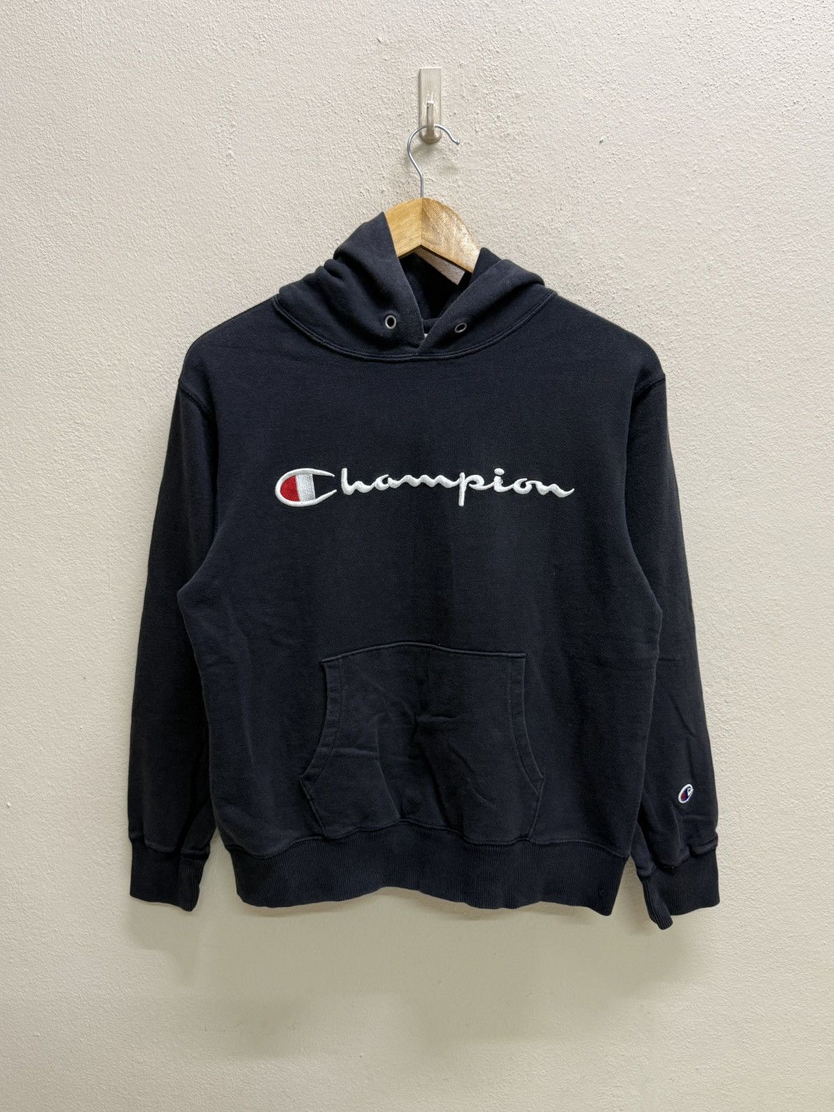 Champion Champion Emroidery Logo Cropped Pullover Sweater Hoodie Size S / US 4 / IT 40 - 16 Thumbnail