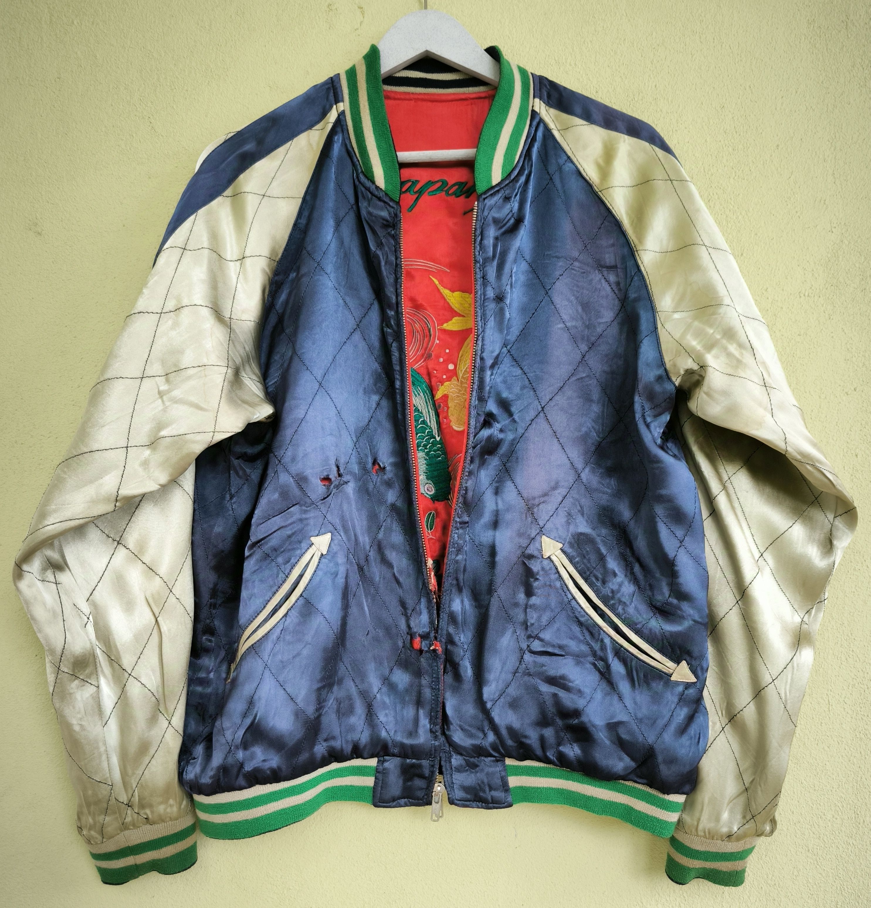 IOLANI Vtg IOLANI reversible Sukajan souvenir satin jacket Size US L / EU 52-54 / 3 - 10 Thumbnail