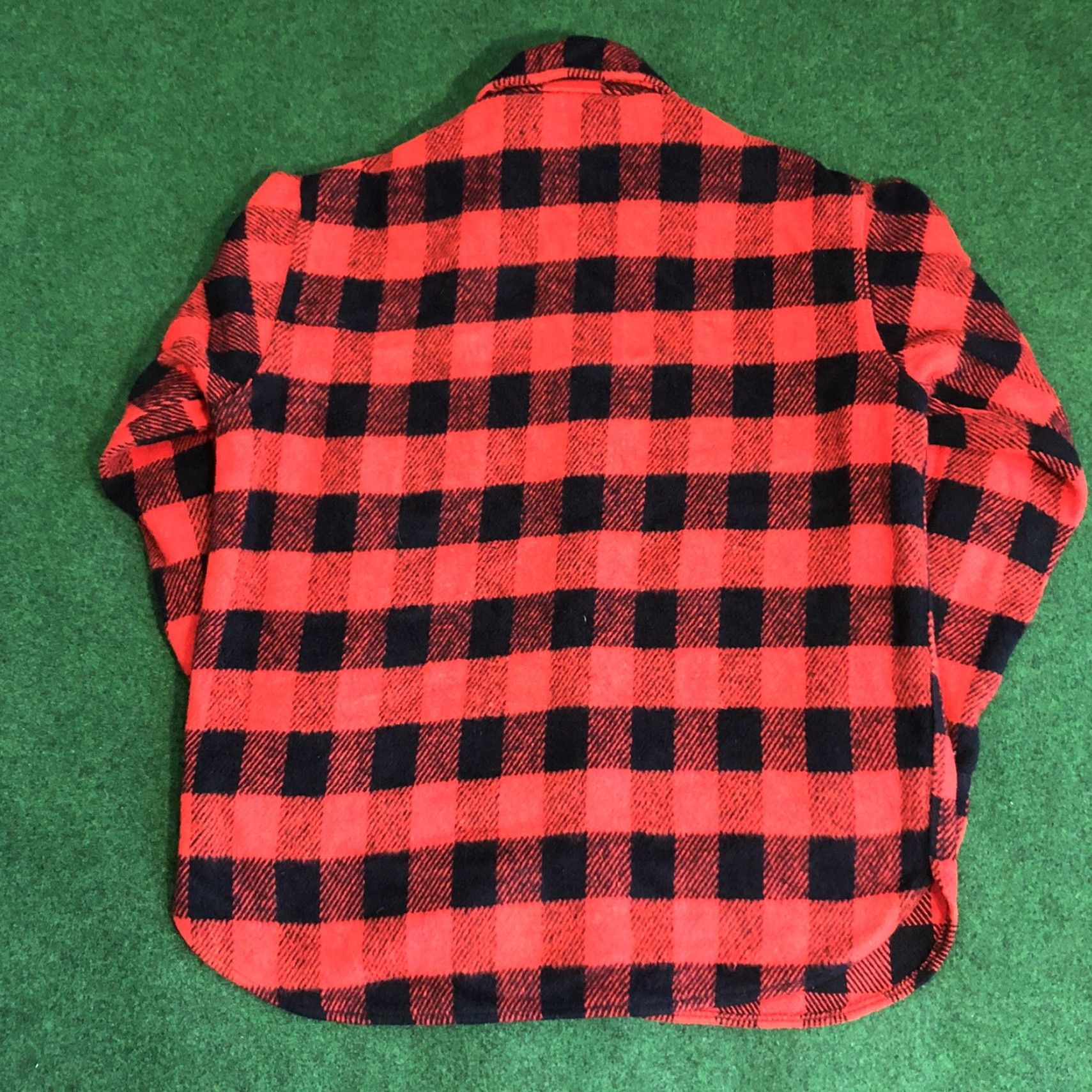 Vintage VINTAGE Monterey Mens Shirt Plaid Flannel Wool Red Black M USA Made Shirt Size US M / EU 48-50 / 2 - 4 Thumbnail