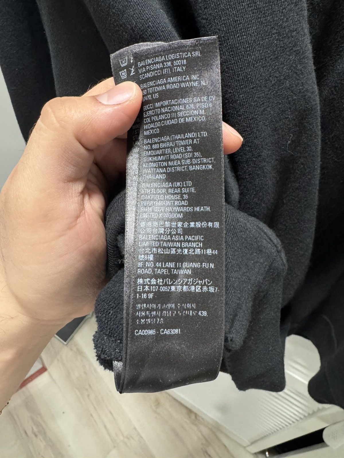 Balenciaga Balenciaga Script Logo Oversize Hoodie (Black) Size US L / EU 52-54 / 3 - 5 Thumbnail
