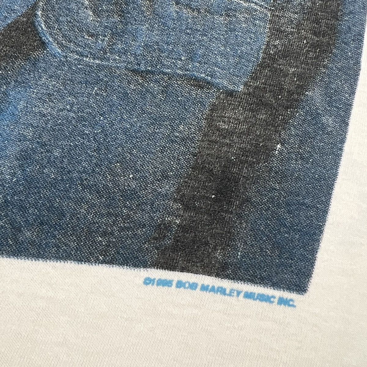 Bob Marley Vintage 1995 Bob Marley ‘Rastaman Vibration’ Trashed T Shirt Size US XL / EU 56 / 4 - 5 Thumbnail