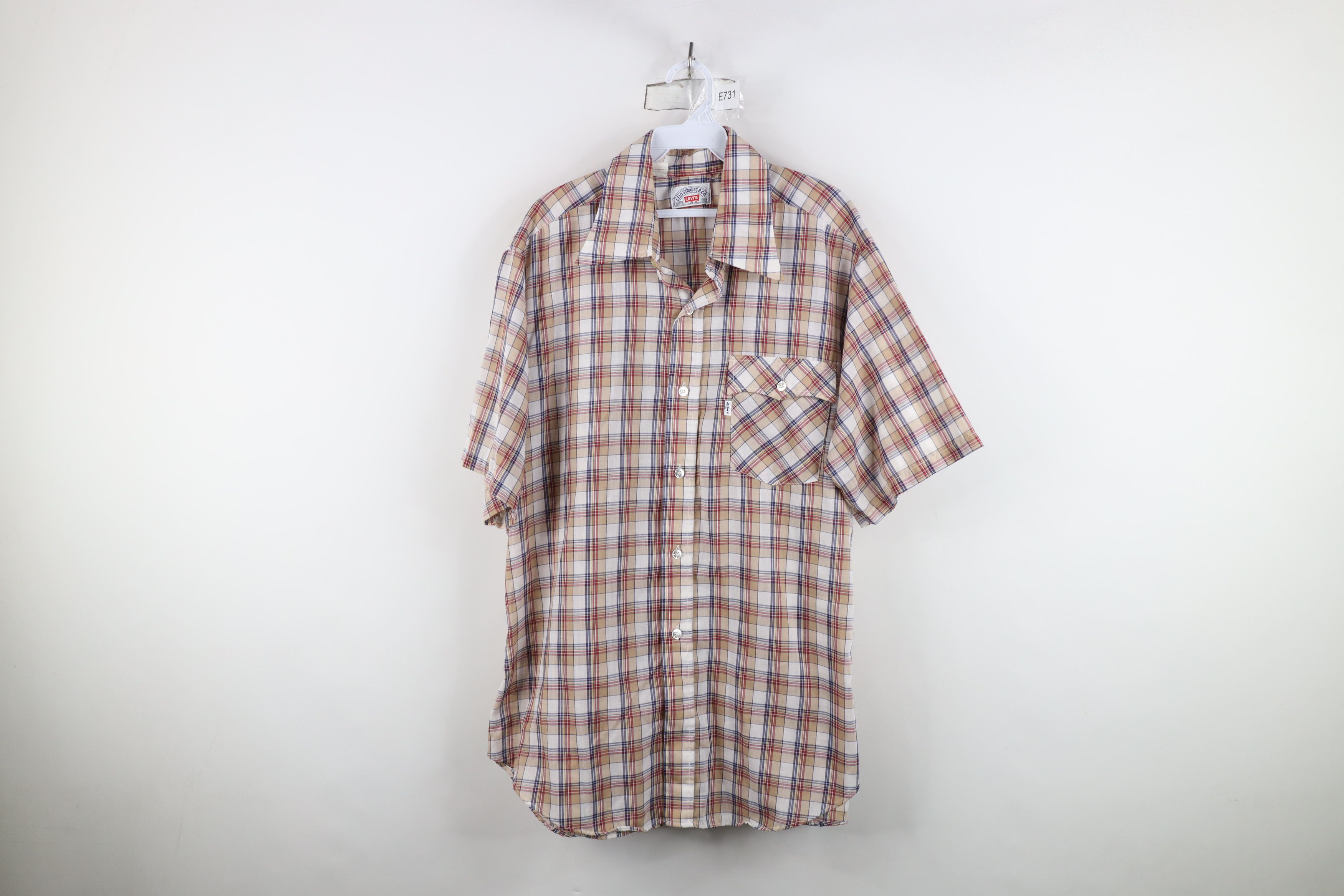 Levi's Vintage 70s Levis Short Sleeve Collared Button Shirt USA Size US XL / EU 56 / 4 - 1 Thumbnail