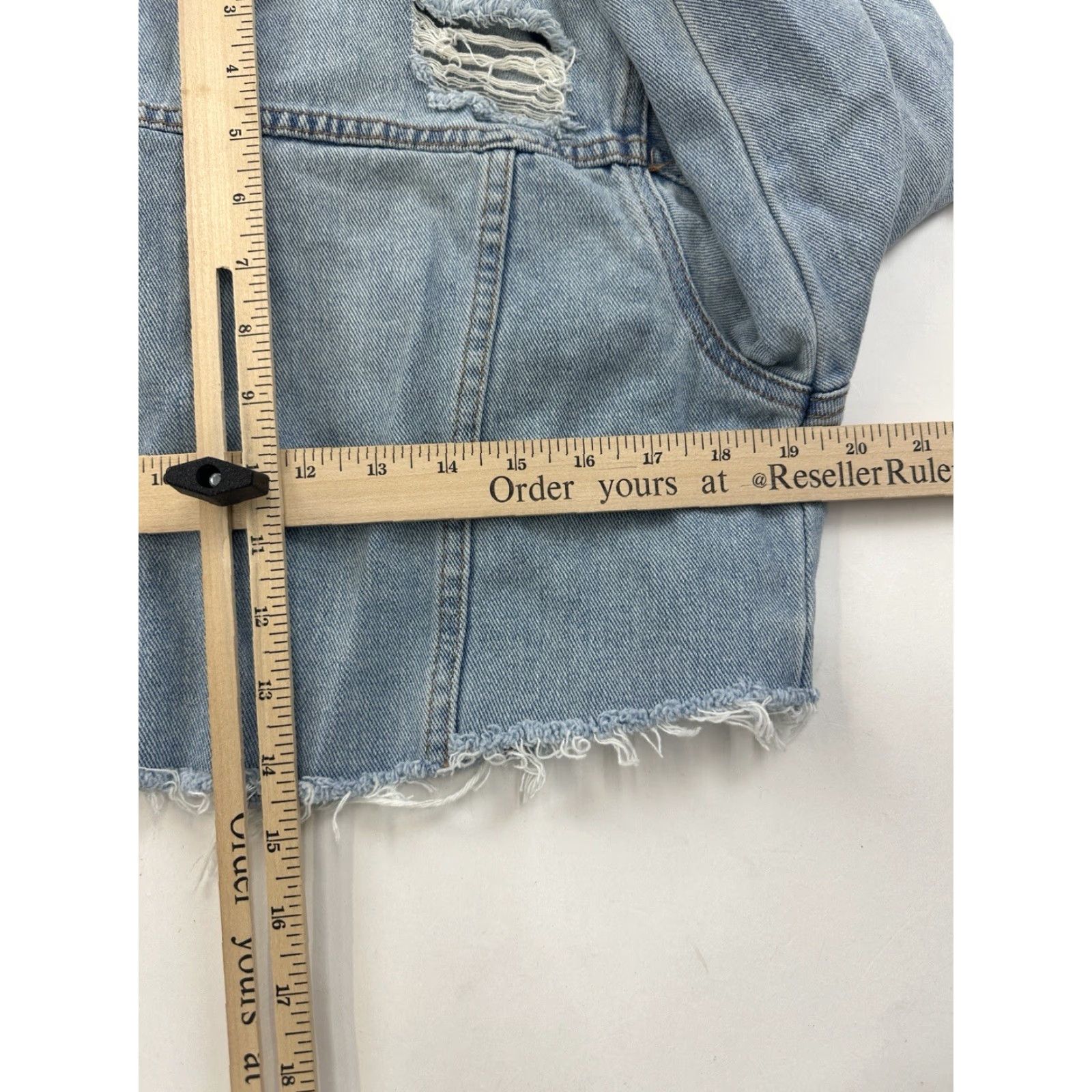 Pacsun Pacsun Denim Jacket Womens Small Blue Cropped Distressed Casual Party/Cocktail Travel Short Jacket with Pockets Size S / US 4 / IT 40 - 7 Thumbnail