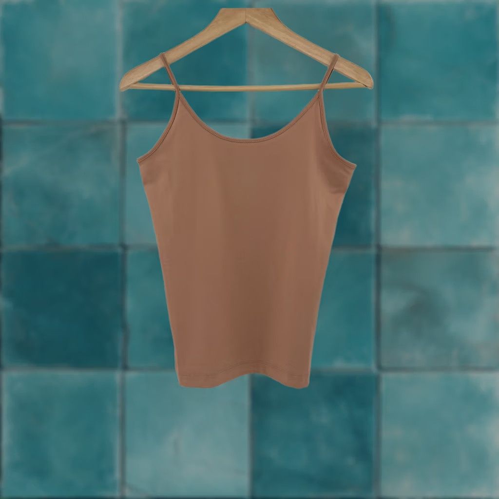 Banana Republic Banana Republic Womens Tank Camisole M Beige Spaghetti Strap Layering Top Camisole Shirt (Body) Size M / US 6-8 / IT 42-44 - 1 Thumbnail
