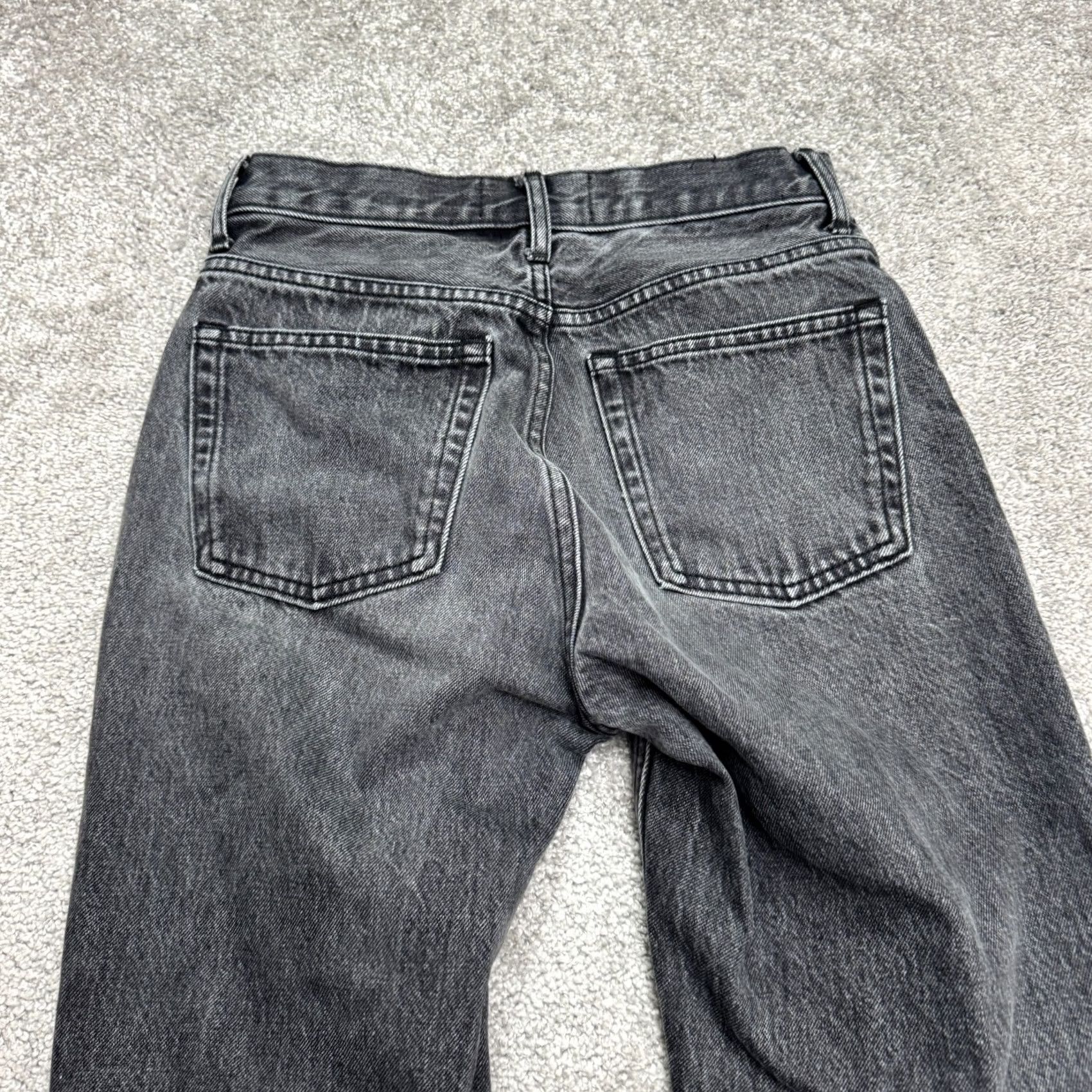 Levi's Everlane The Cheeky Cropped Denim Jeans Womens 26 Black Button Fly Cotton Regular Size Type Jeans Size 26" / US 2 / IT 38 - 5 Thumbnail