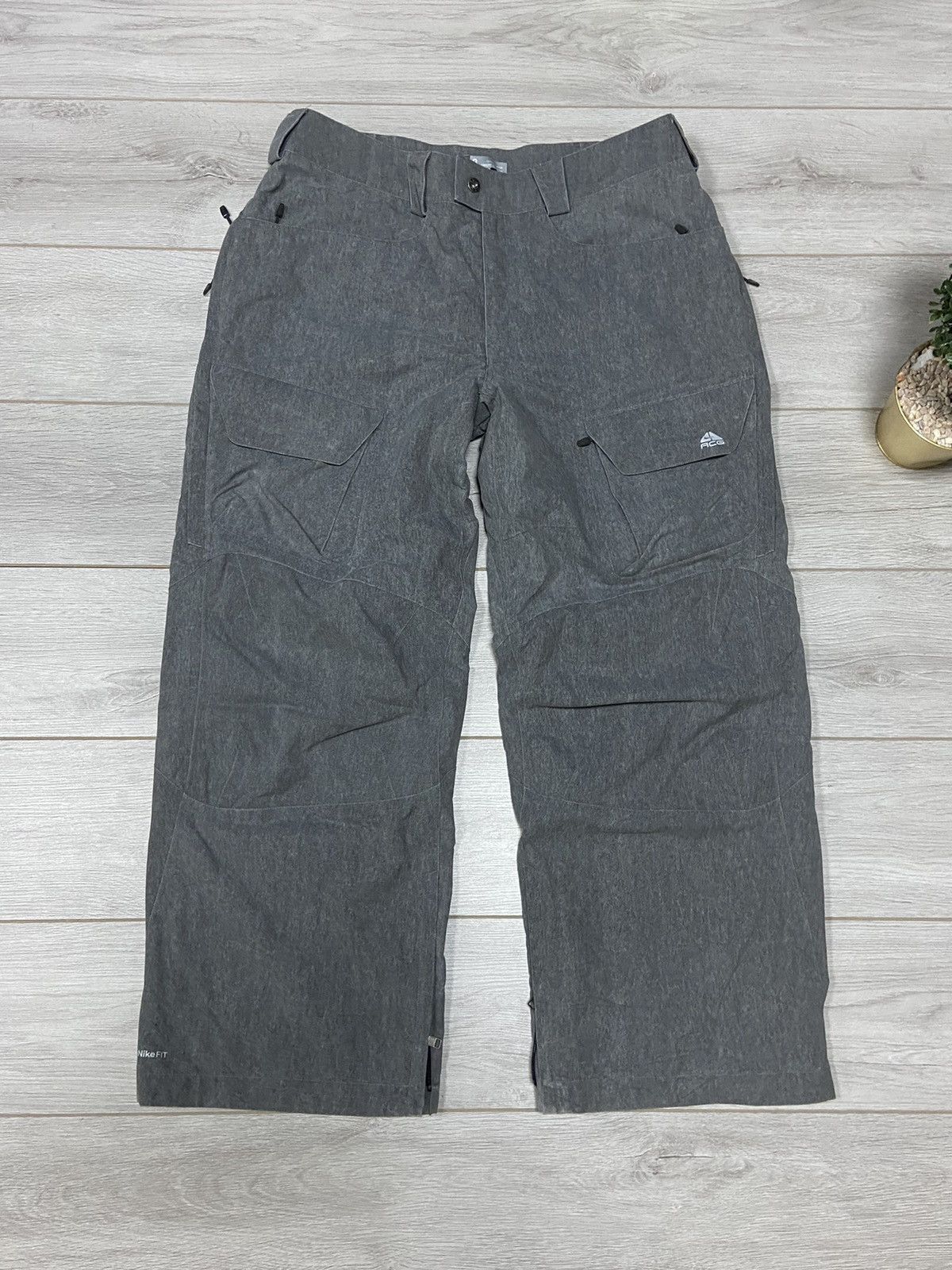 90´vintage NIKE ACG ナイキナイロンパンツ　グレースノーボード 90s Nike acg swiching design nylon pants | sui