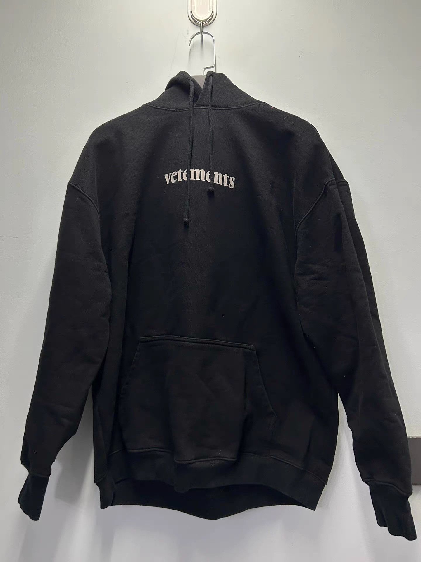 Vetements VETEMENTS classic logo sweatshirt Size US M / EU 48-50 / 2 - 1 Thumbnail